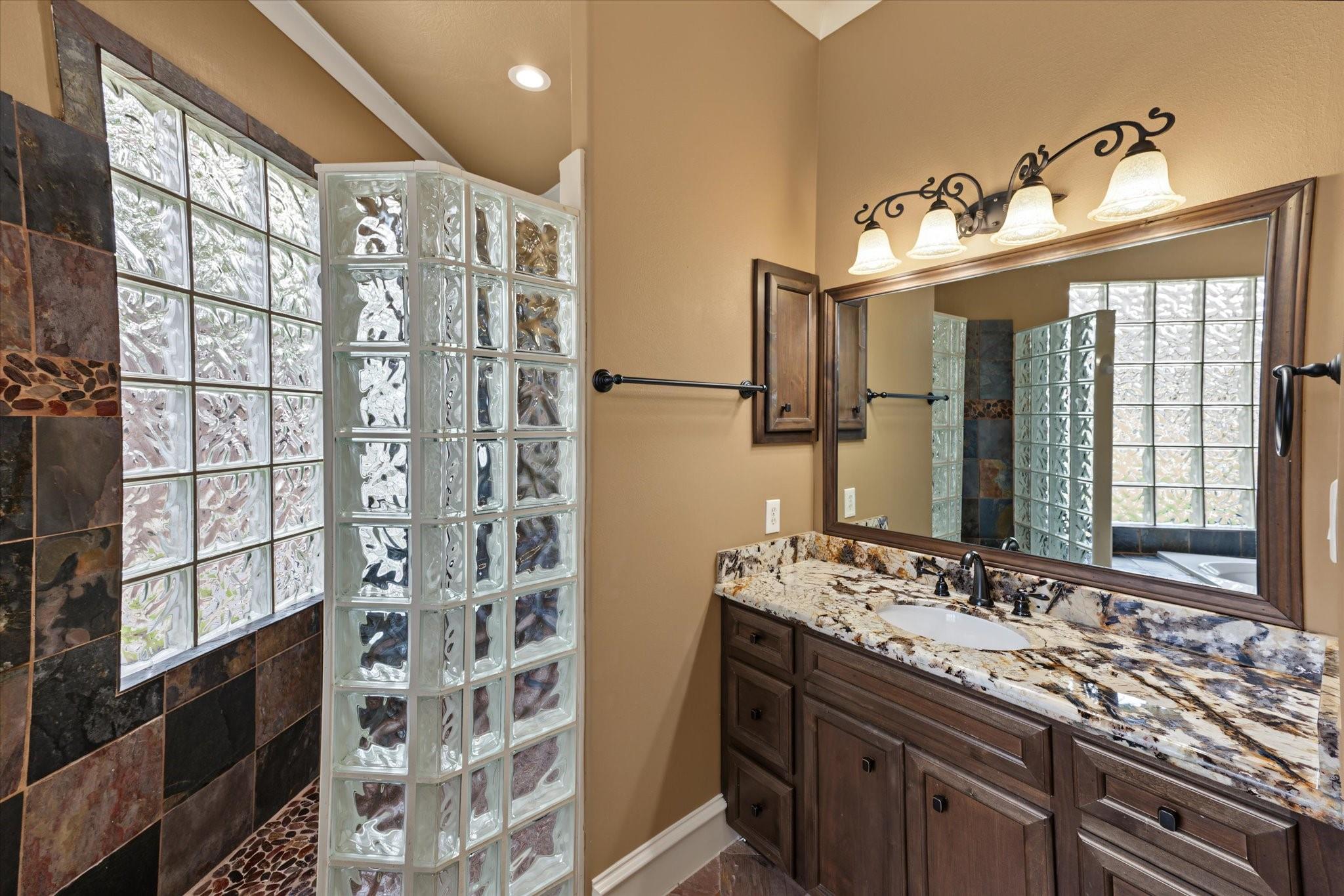 15818 Conners Ace Drive Property Photo 26