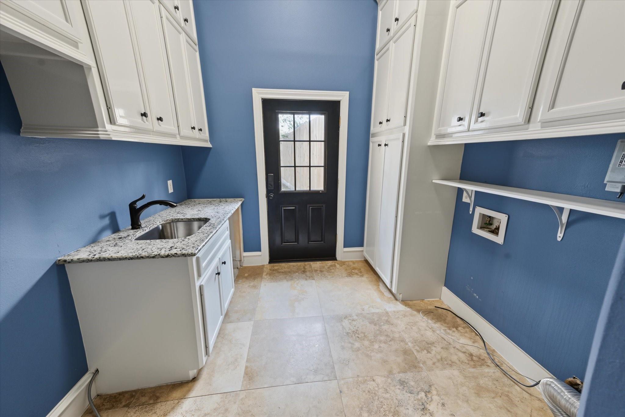 15818 Conners Ace Drive Property Photo 36