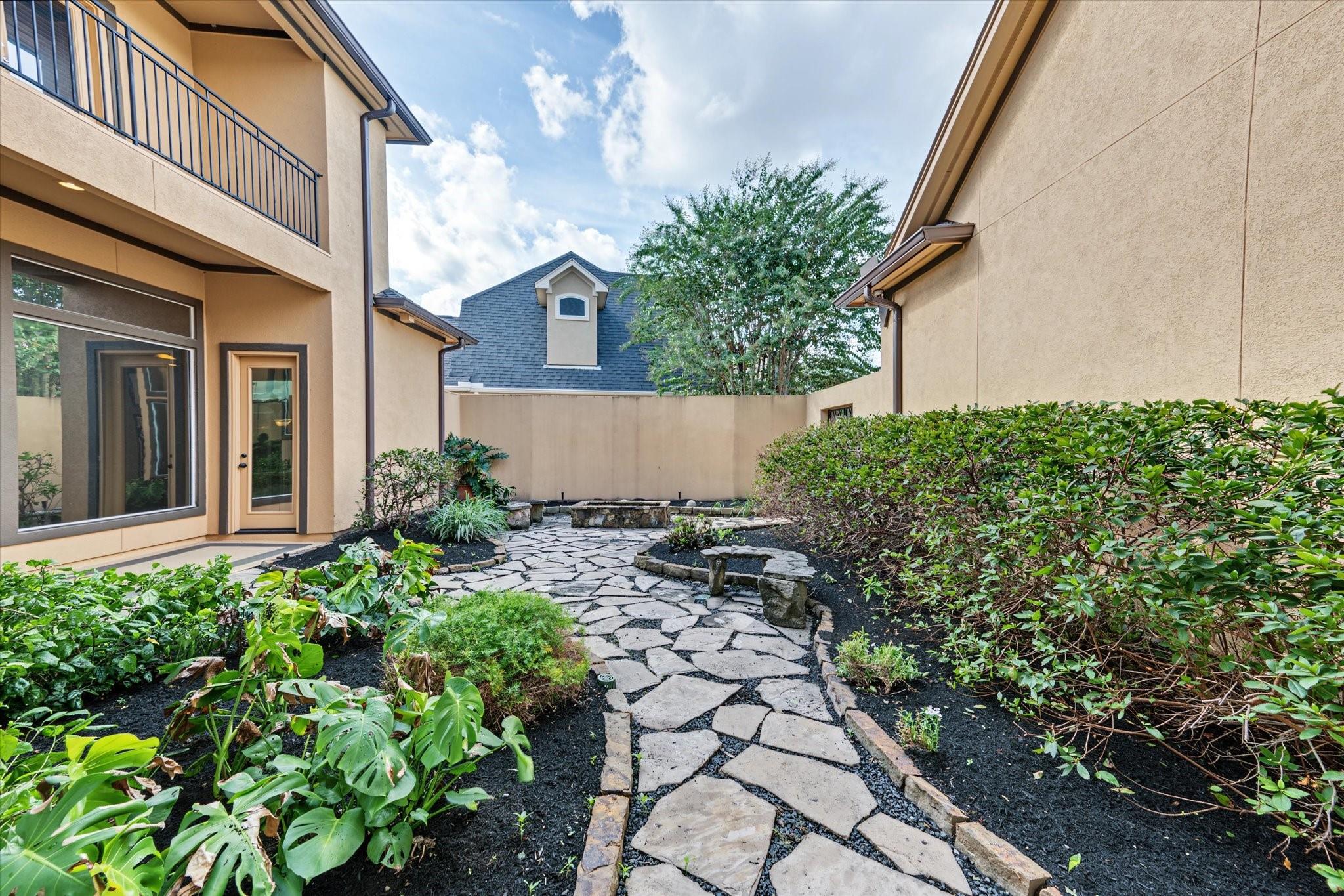 15818 Conners Ace Drive Property Photo 37