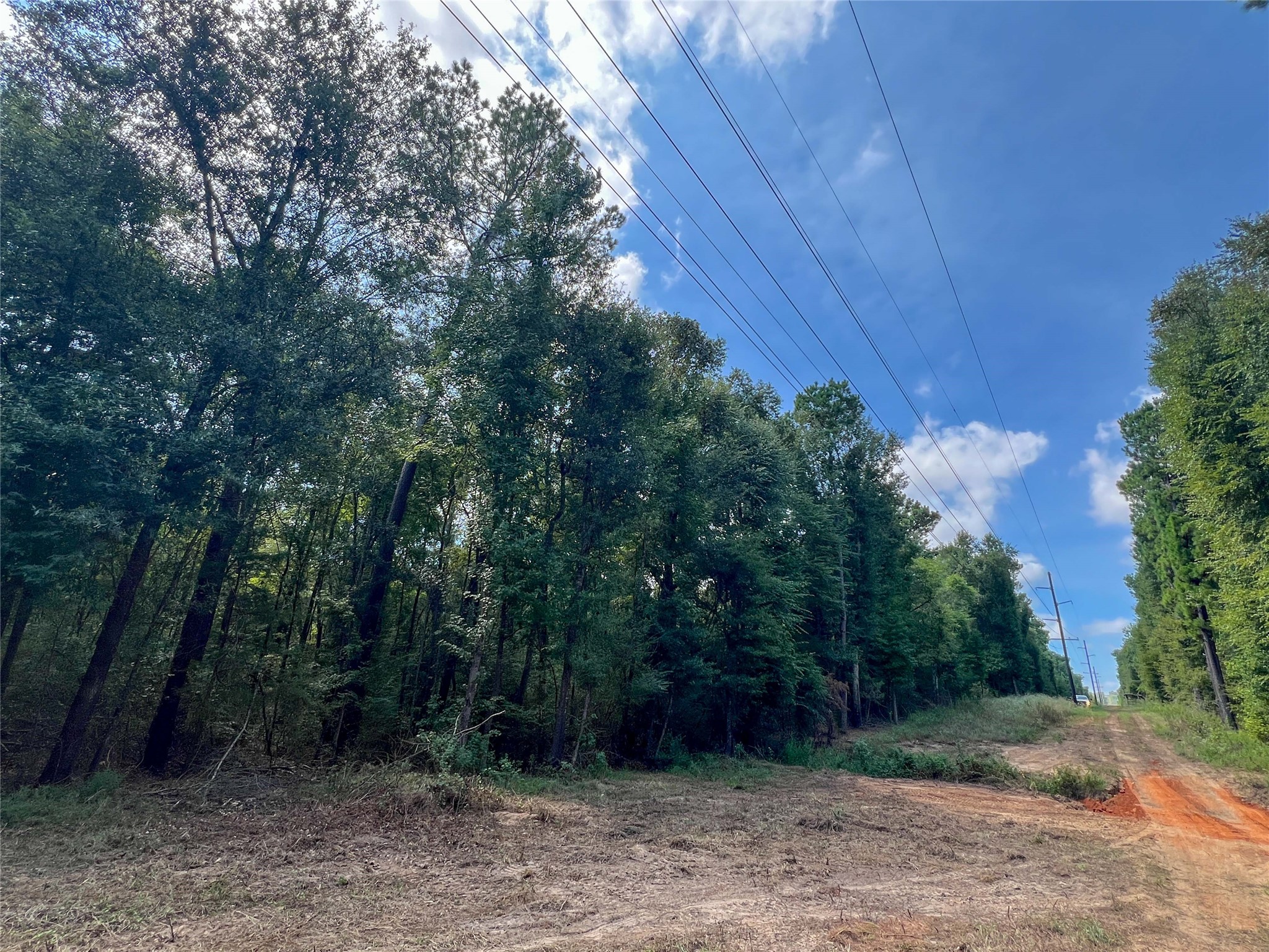 2 County Road 3302 Property Photo 3