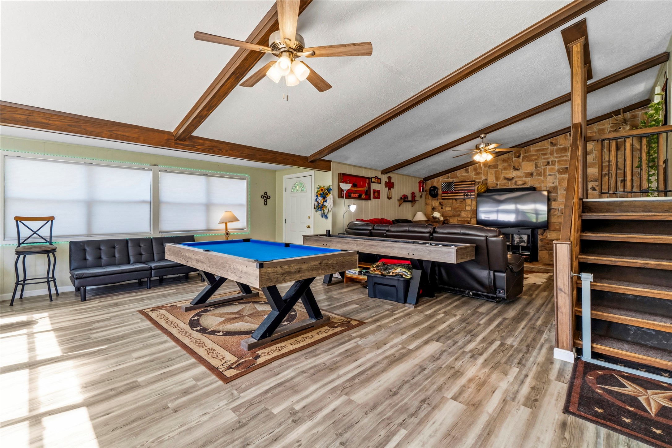 146 Creekside Drive Property Photo 13