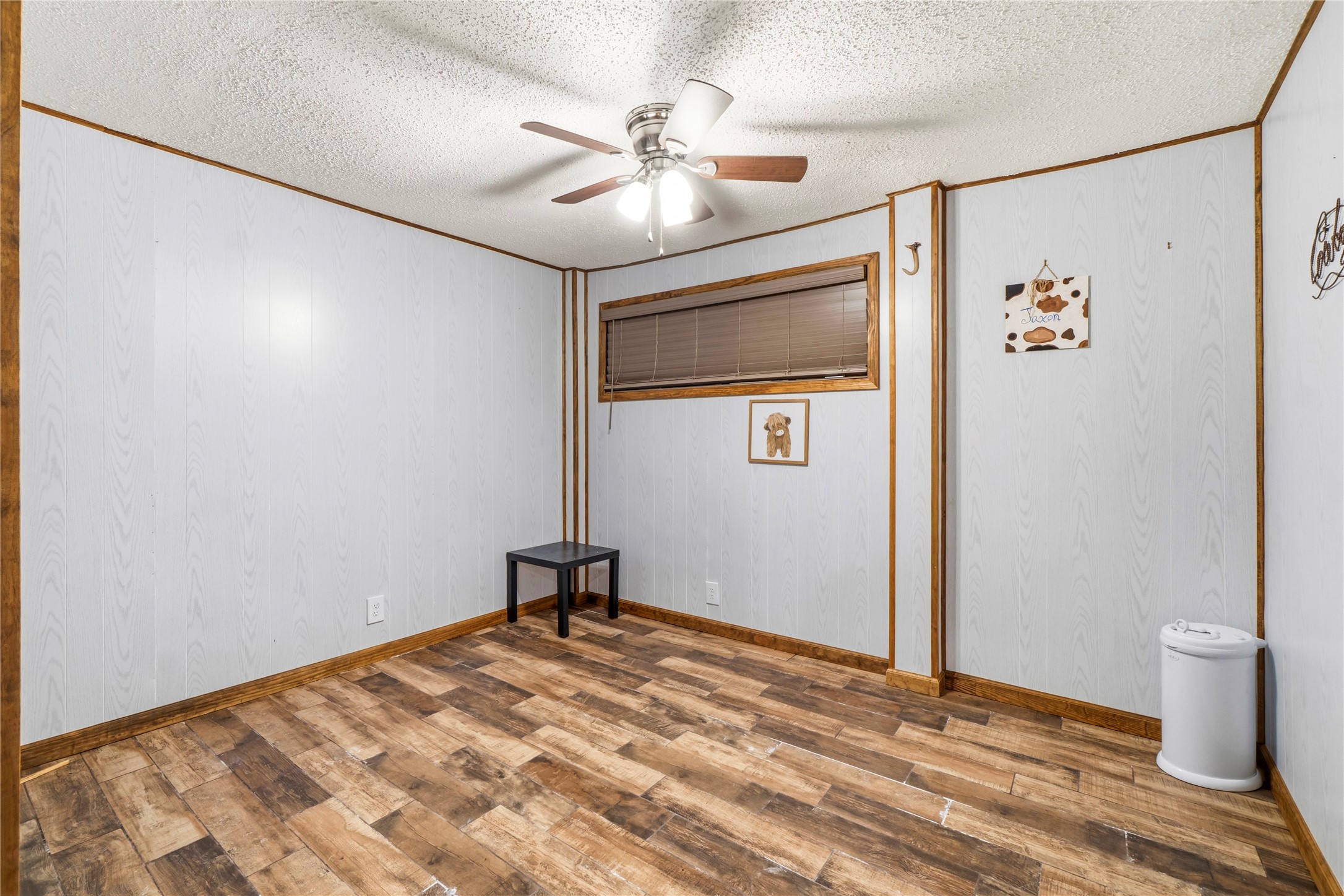 146 Creekside Drive Property Photo 33