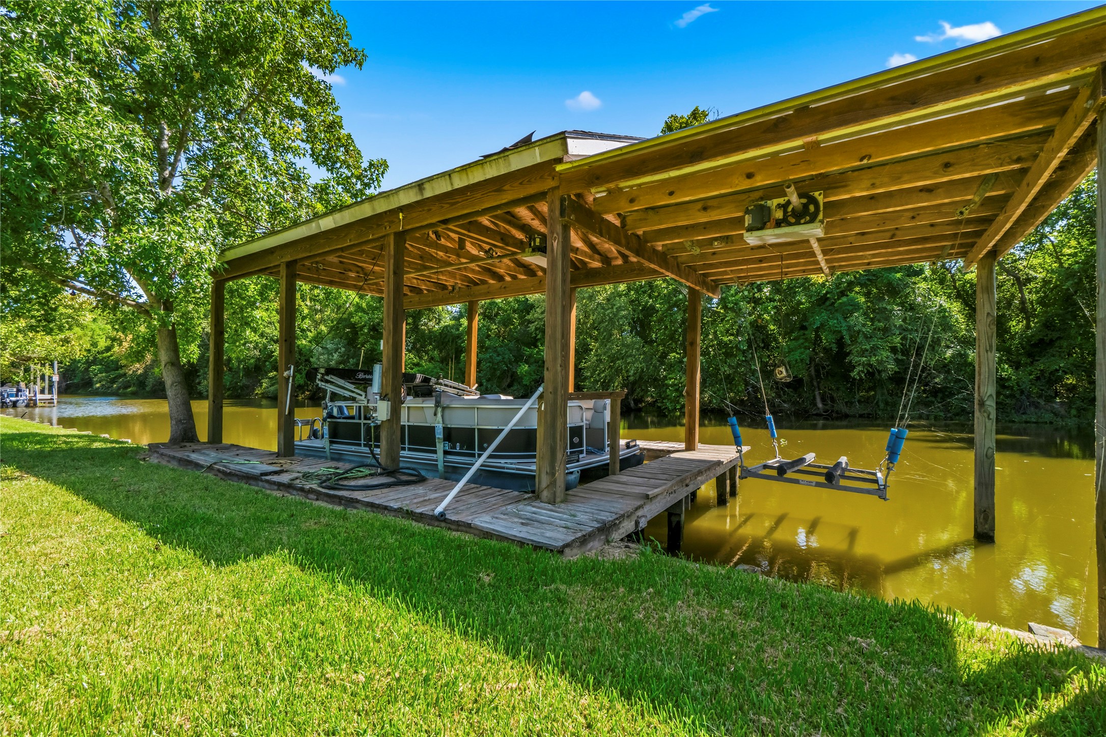 146 Creekside Drive Property Photo 49