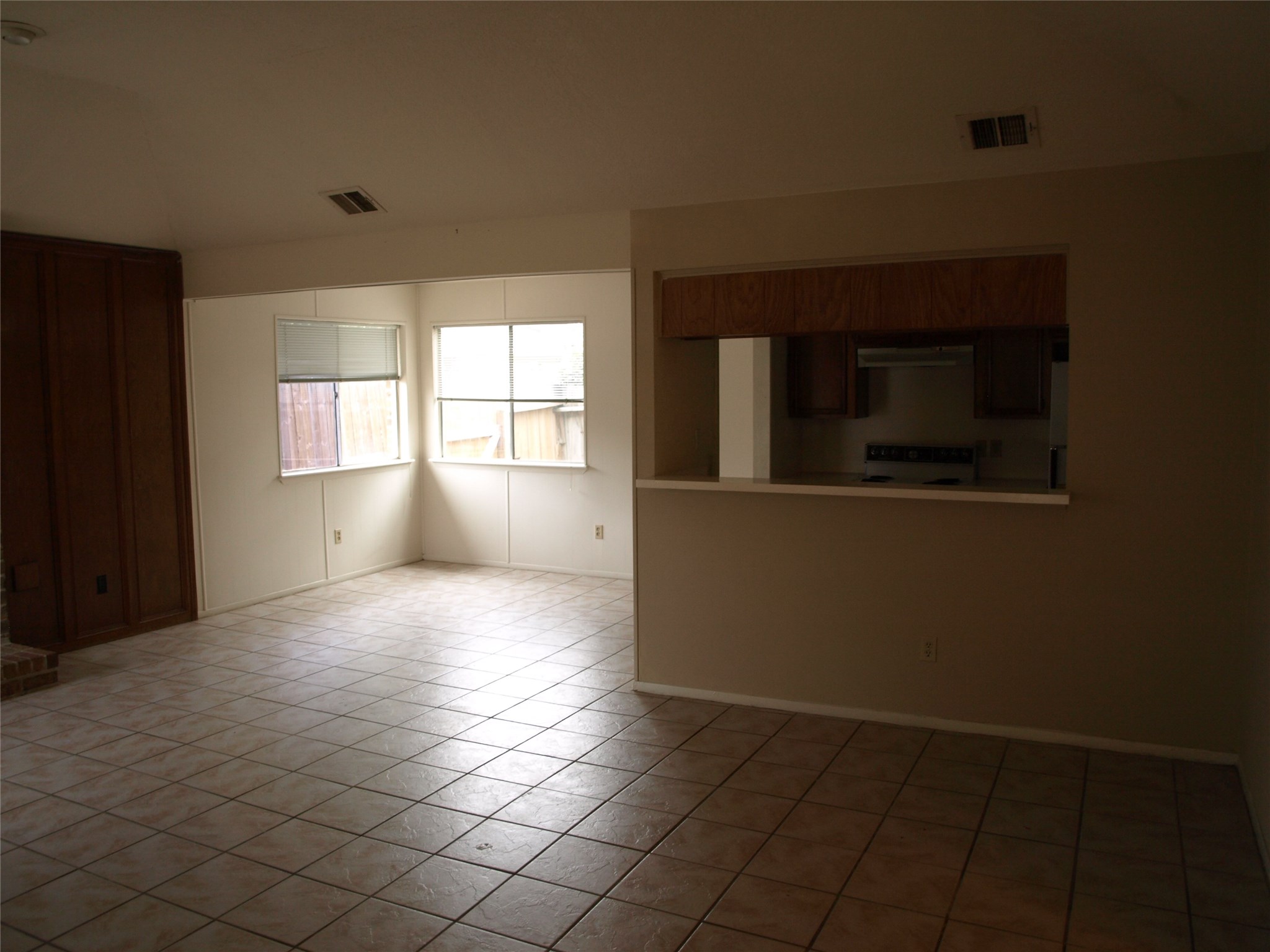 10806 Lynbrook Drive B Property Photo 13