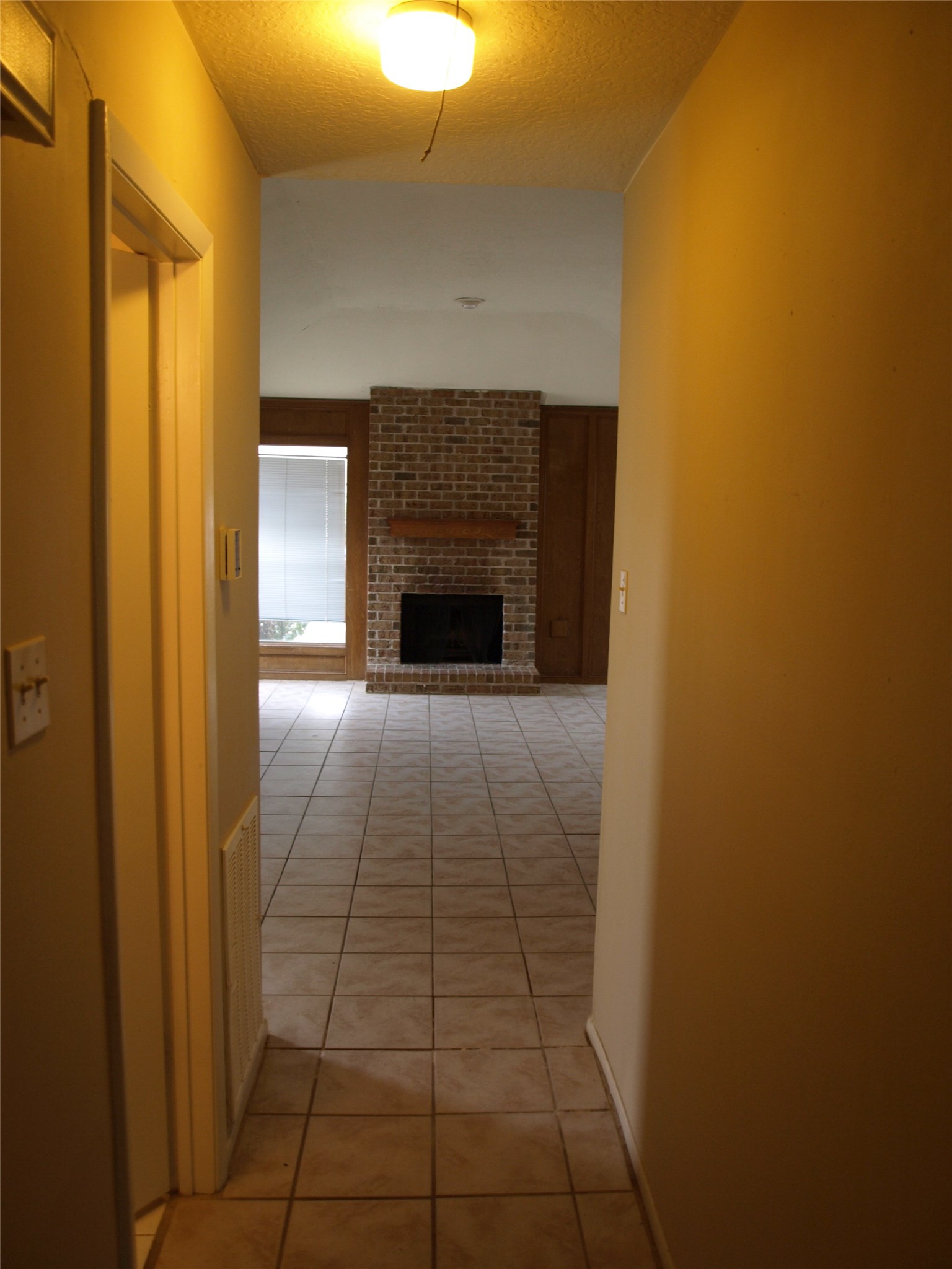 10806 Lynbrook Drive B Property Photo 15