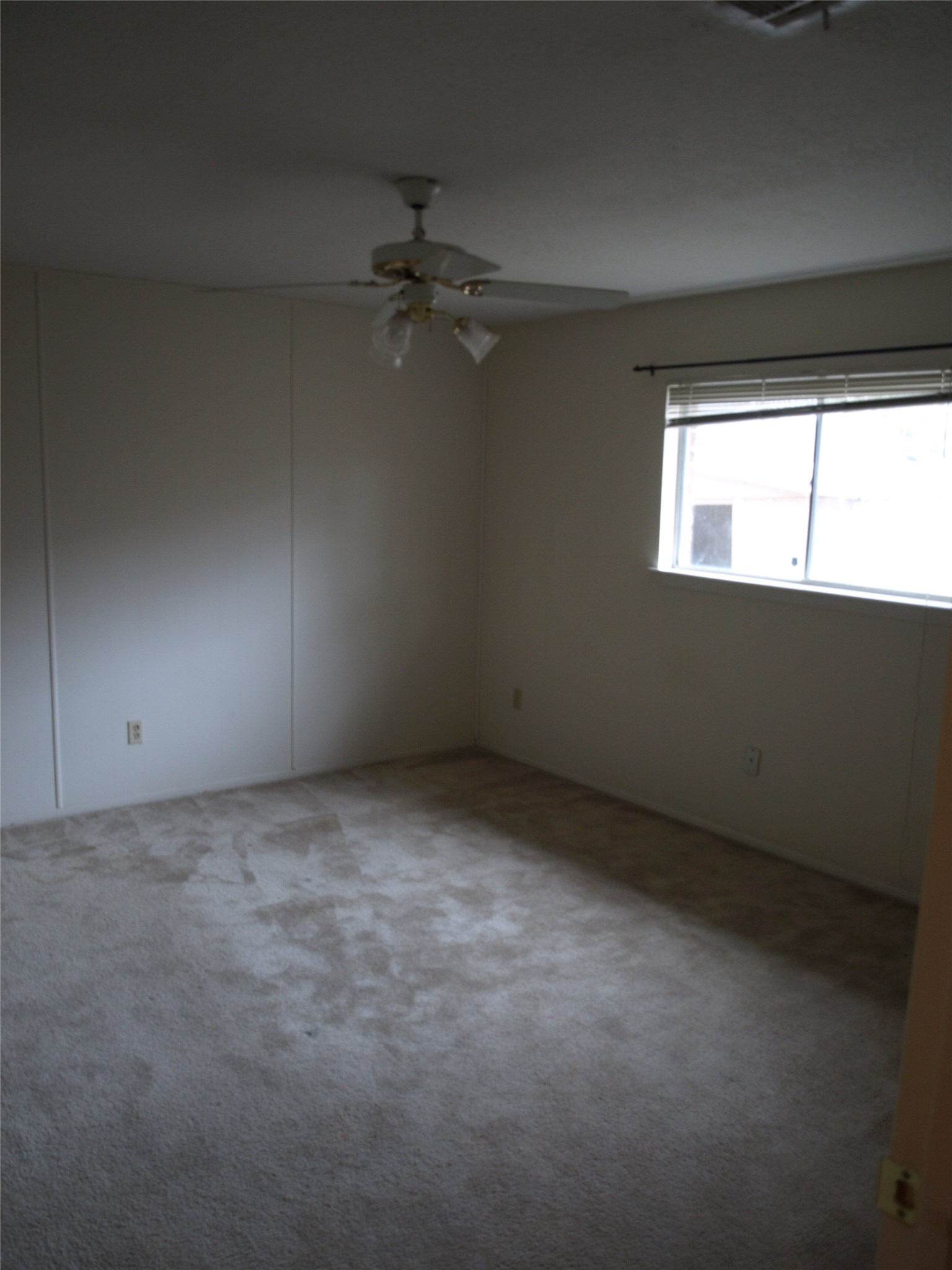 10806 Lynbrook Drive B Property Photo 18