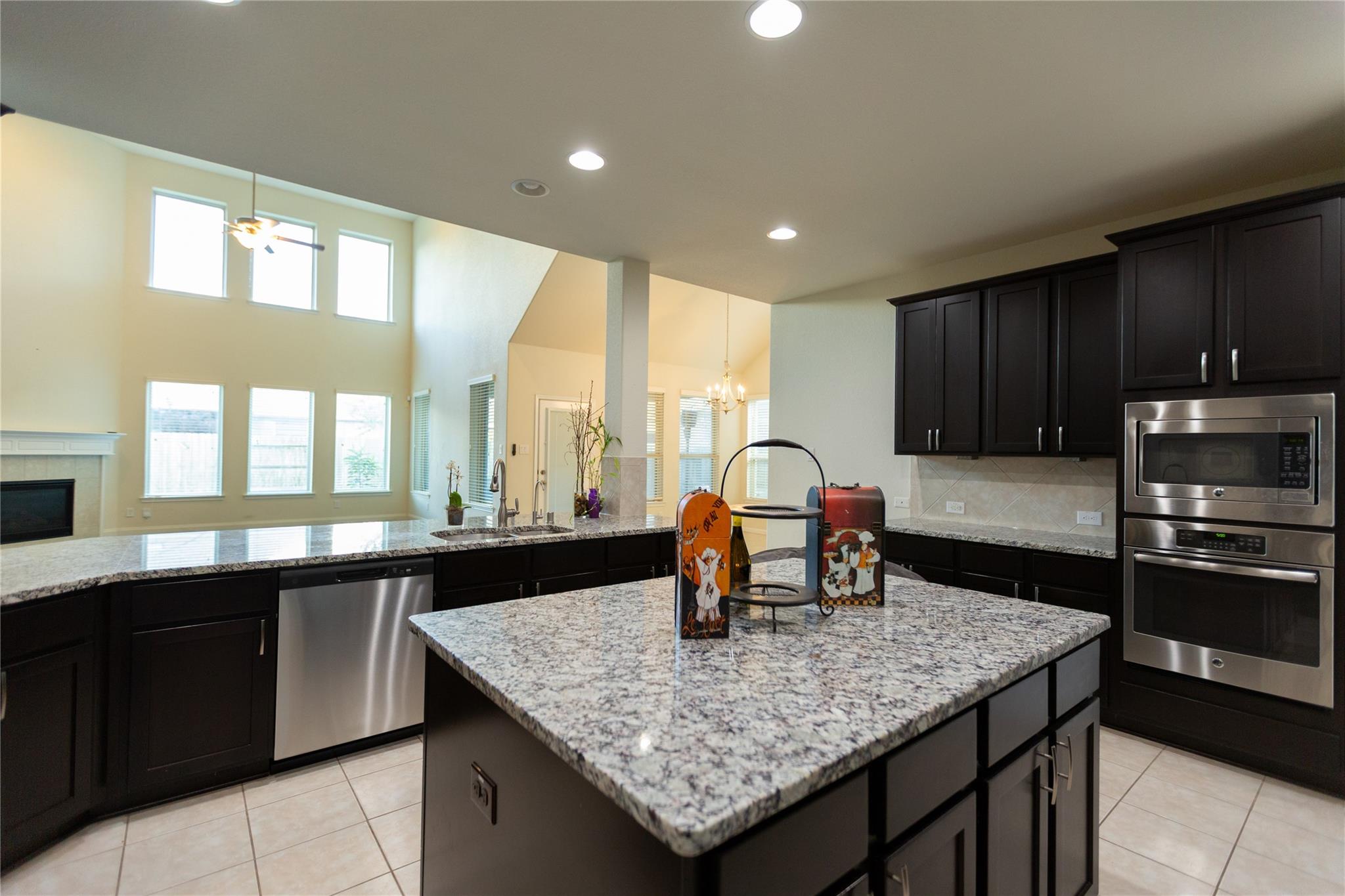 21014 Brunson Falls Drive, Richmond Tx 77407 Property Photo 6