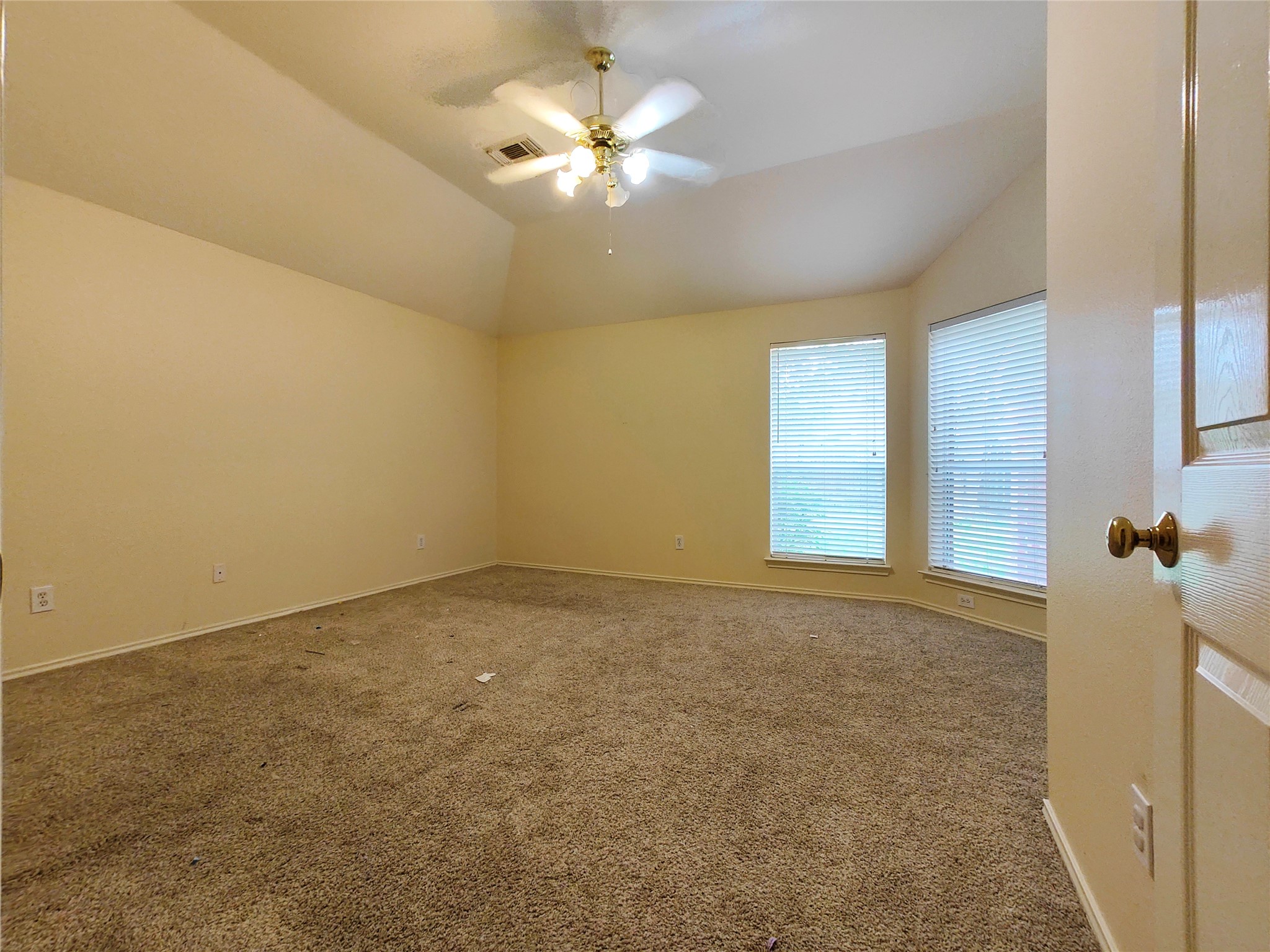 7127 Bristol Ridge Drive Property Photo 10