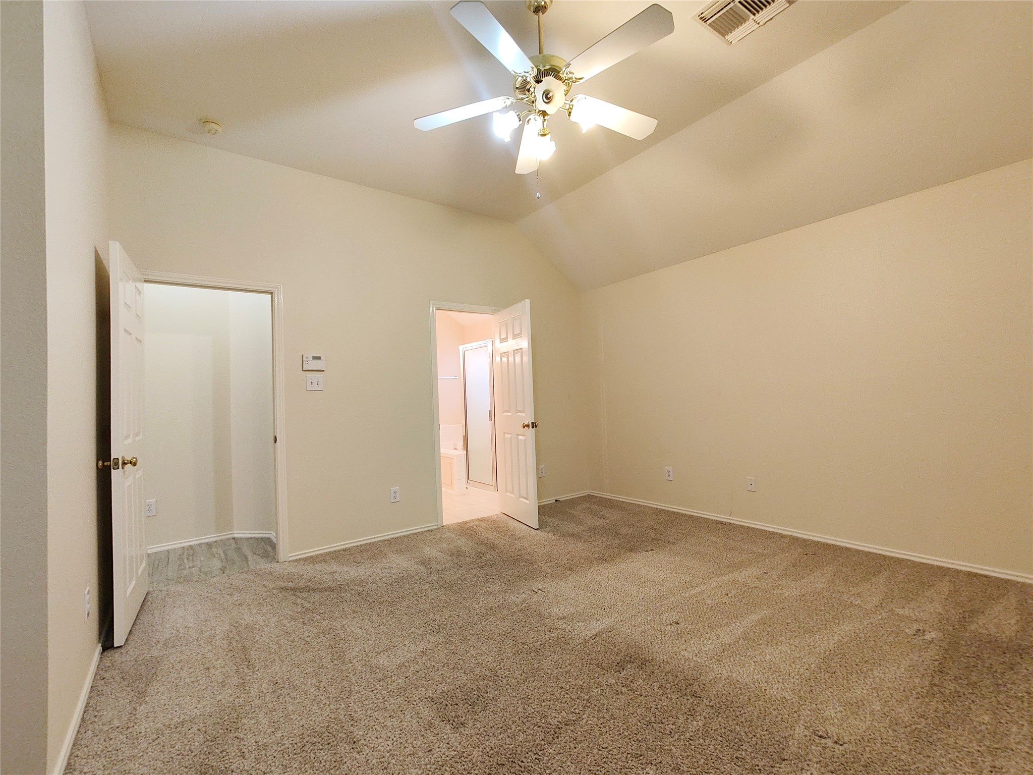 7127 Bristol Ridge Drive Property Photo 15