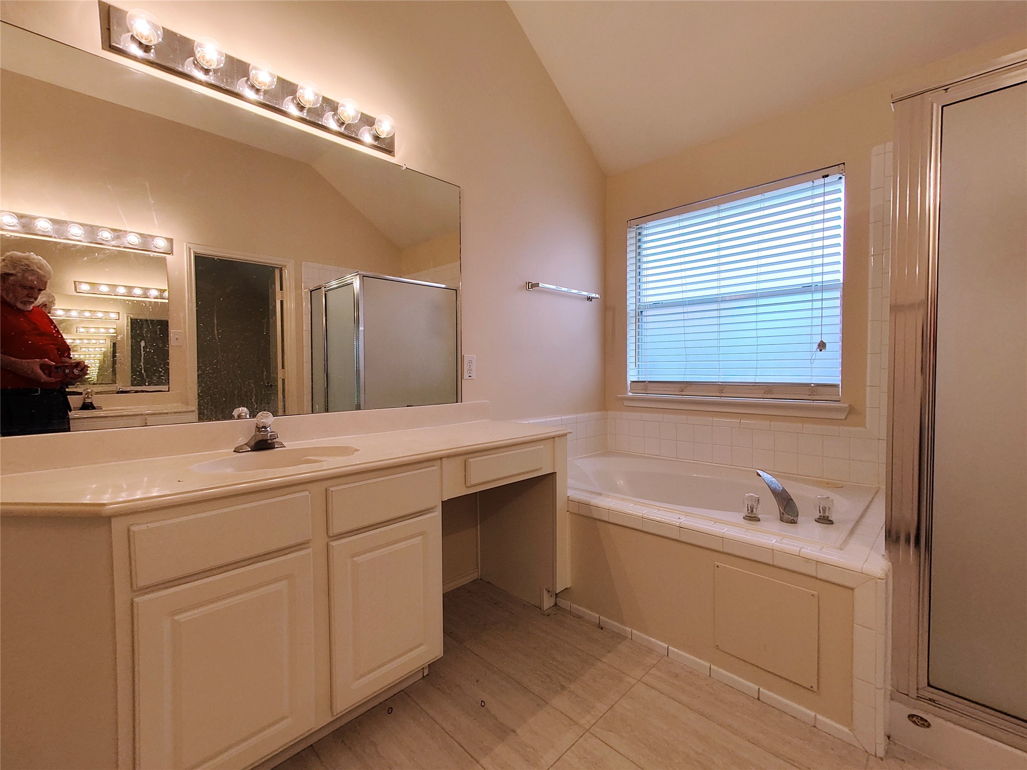 7127 Bristol Ridge Drive Property Photo 20