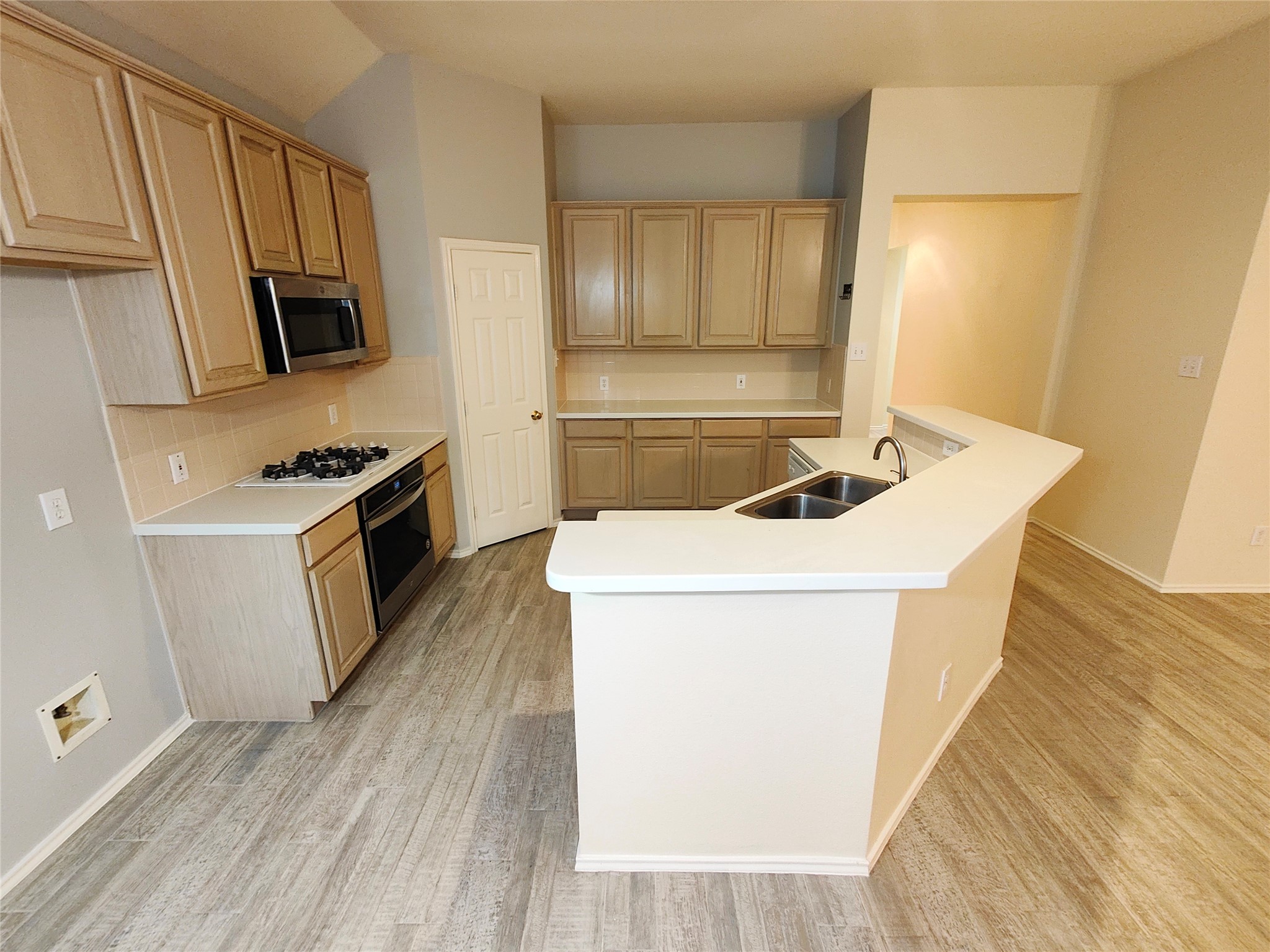 7127 Bristol Ridge Drive Property Photo 31