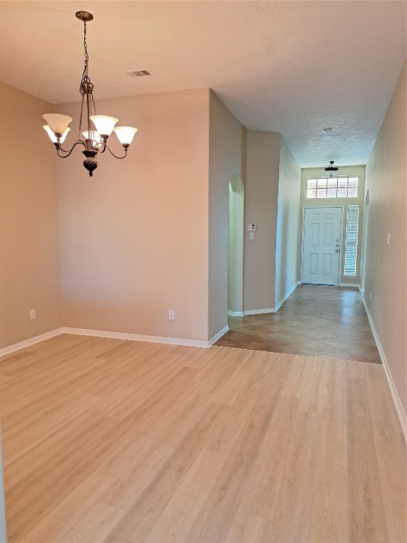 21910 Cascade Hollow Lane Property Photo 15