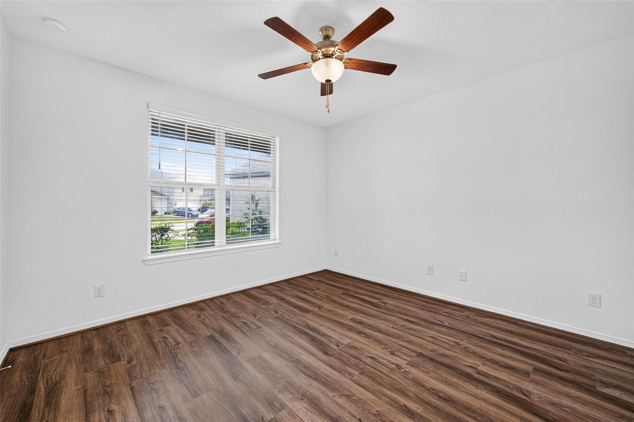 23131 Forebear Drive Property Photo 28