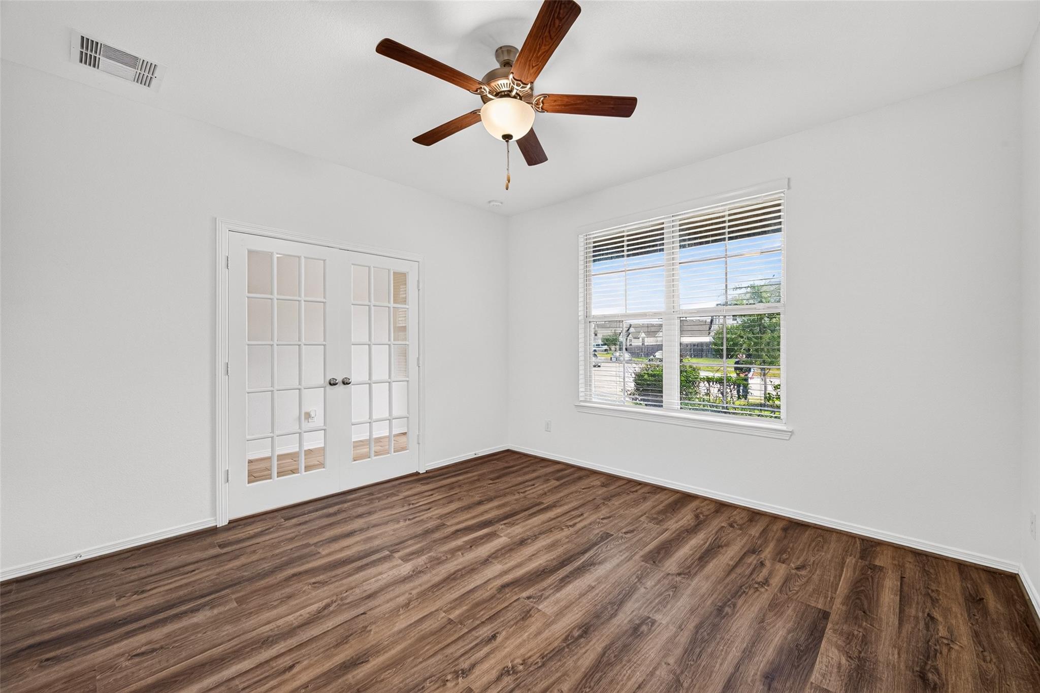 23131 Forebear Drive Property Photo 29