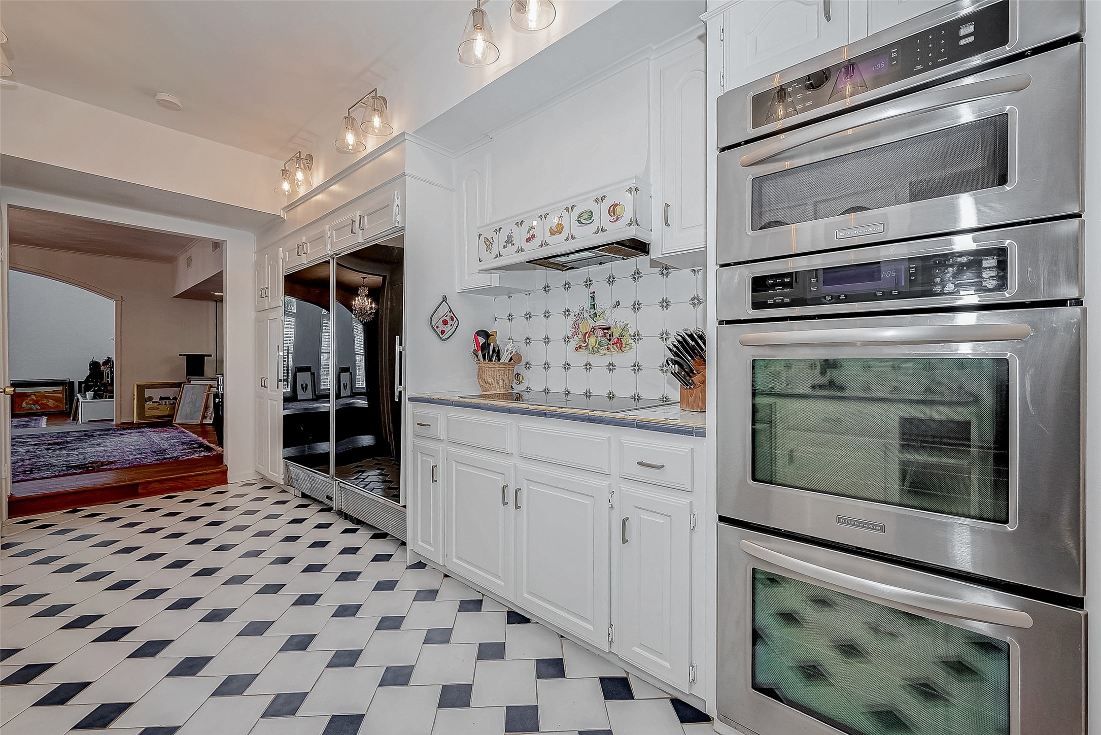 7502 Olympia Drive Property Photo 15