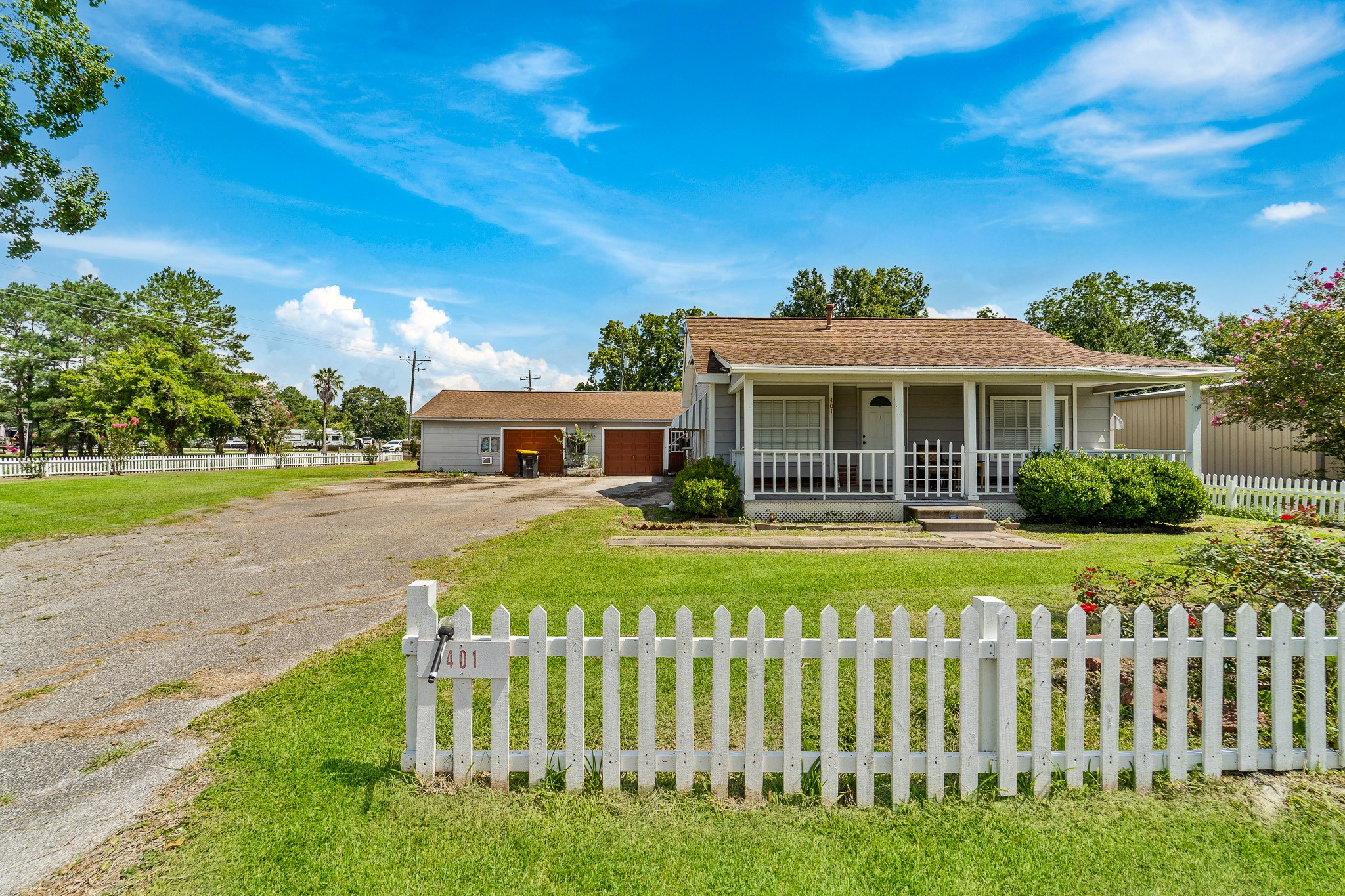 401 Lee Avenue Property Photo 1