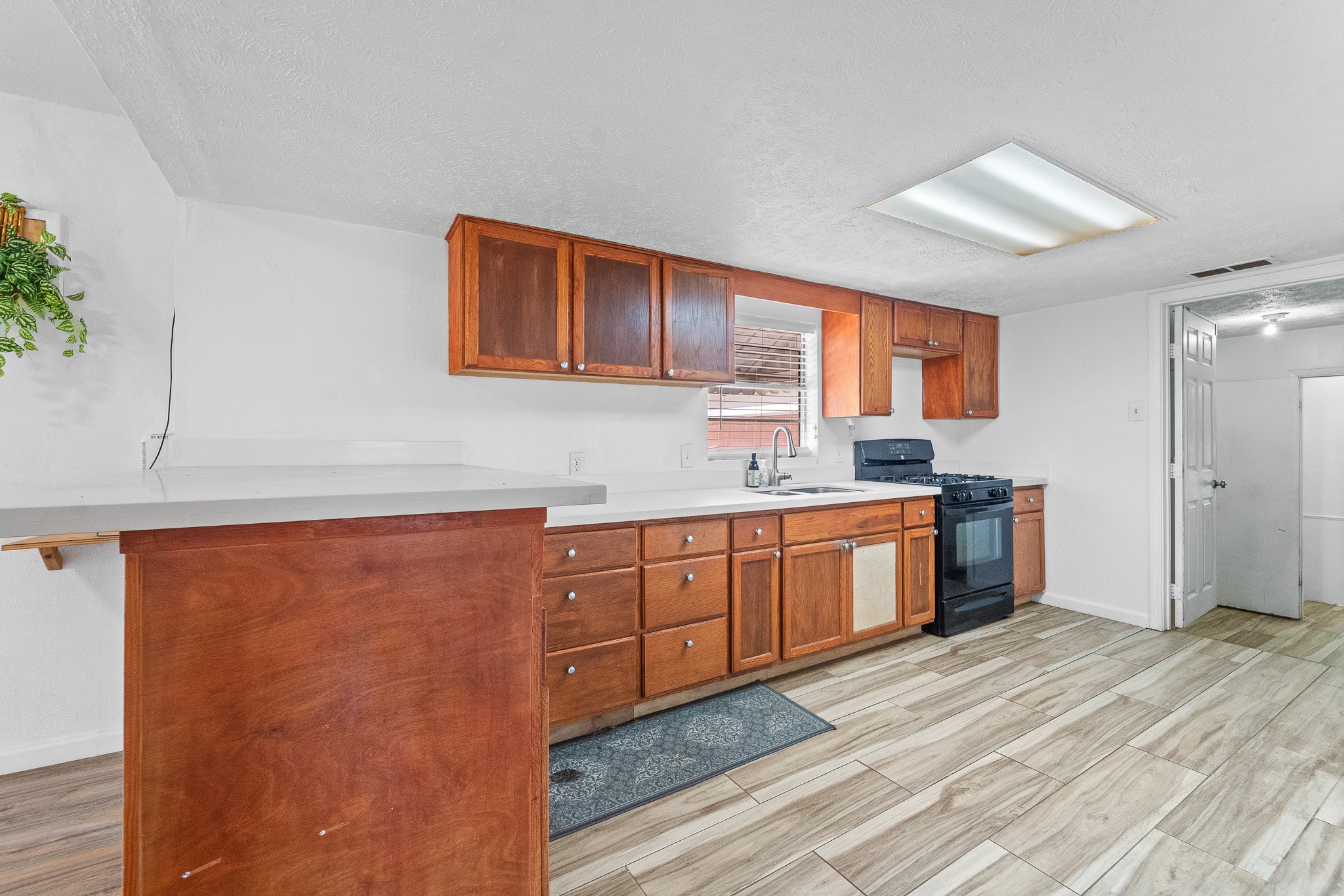 401 Lee Avenue Property Photo 17