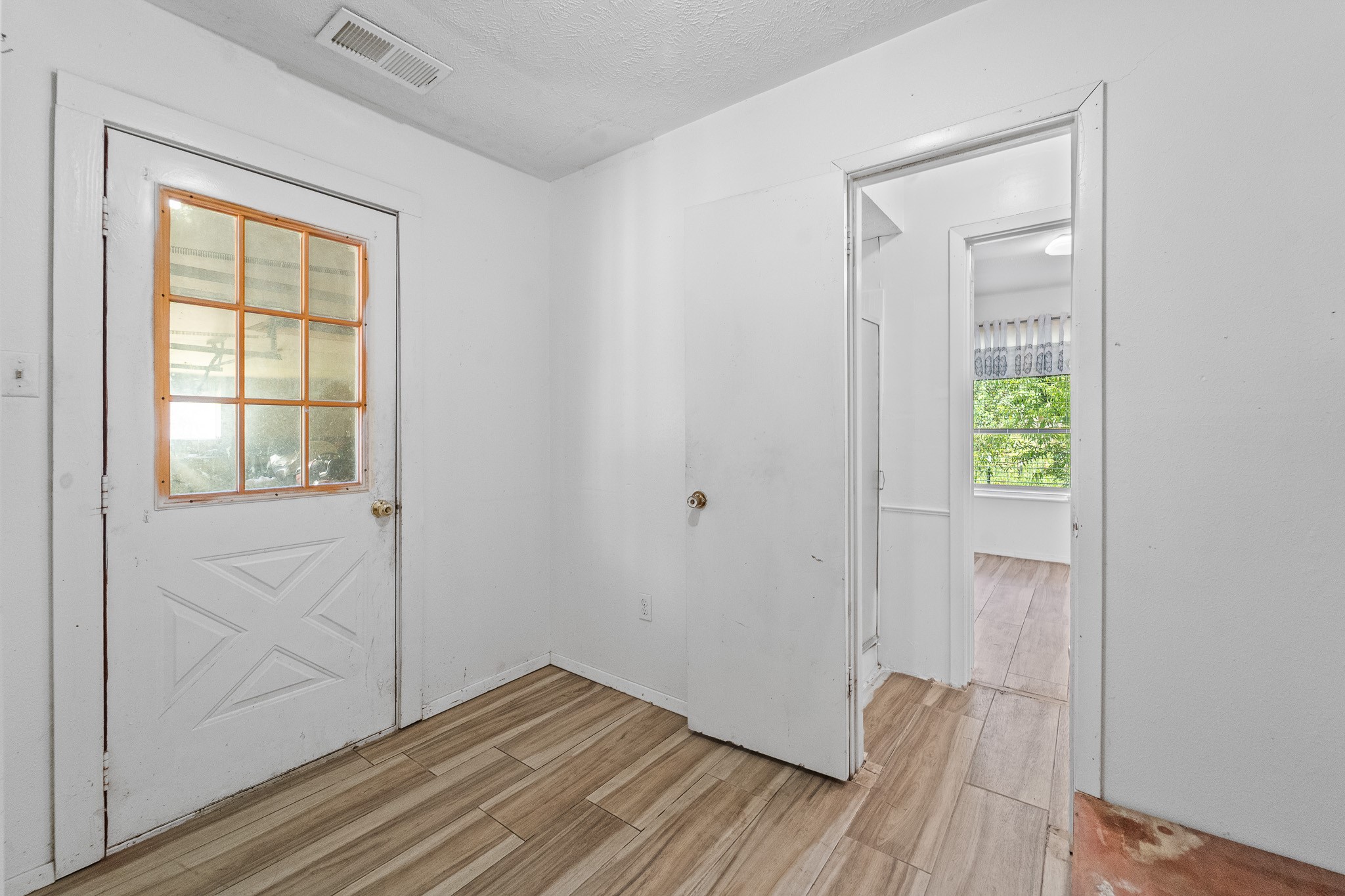 401 Lee Avenue Property Photo 20