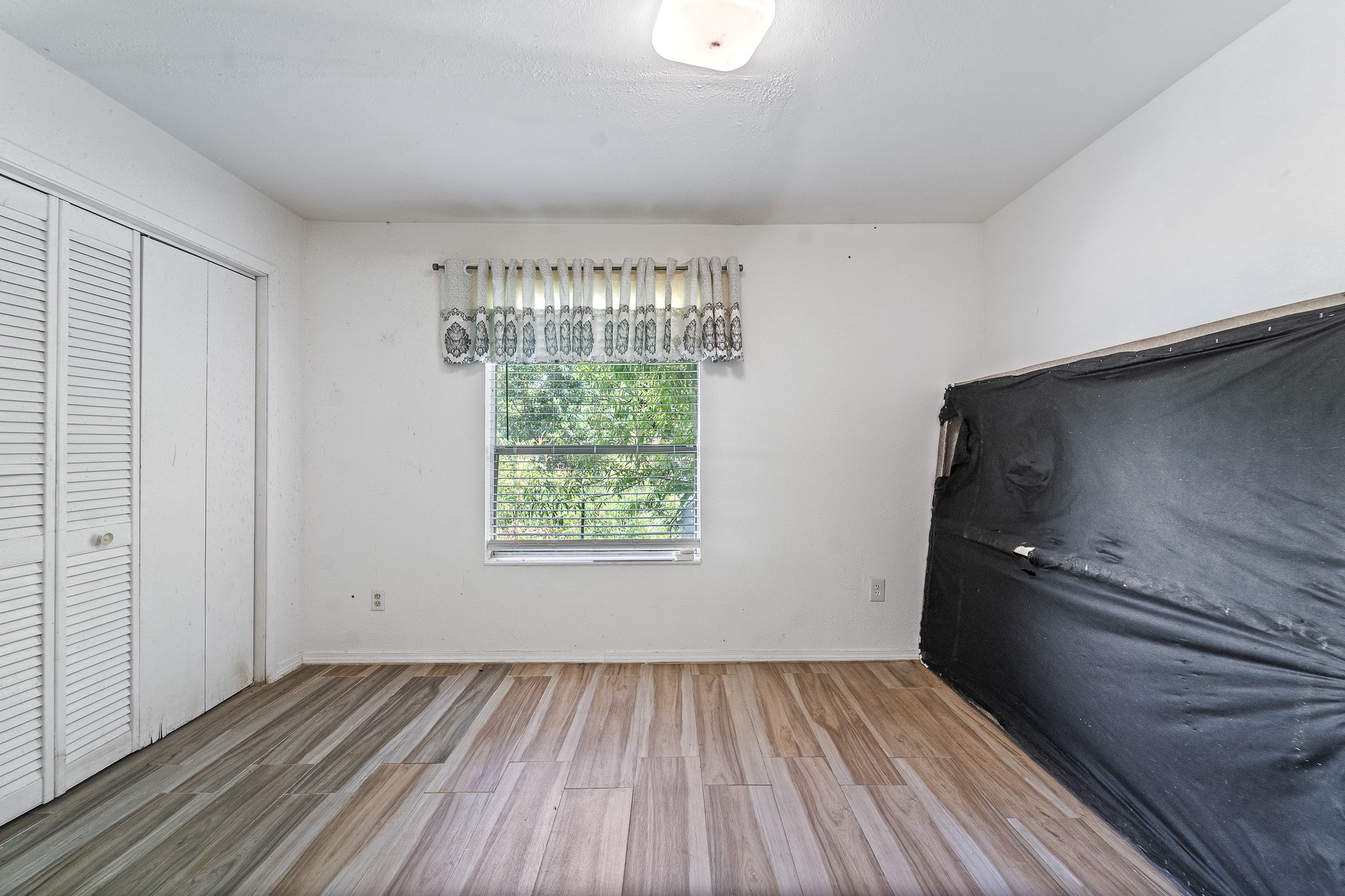 401 Lee Avenue Property Photo 22