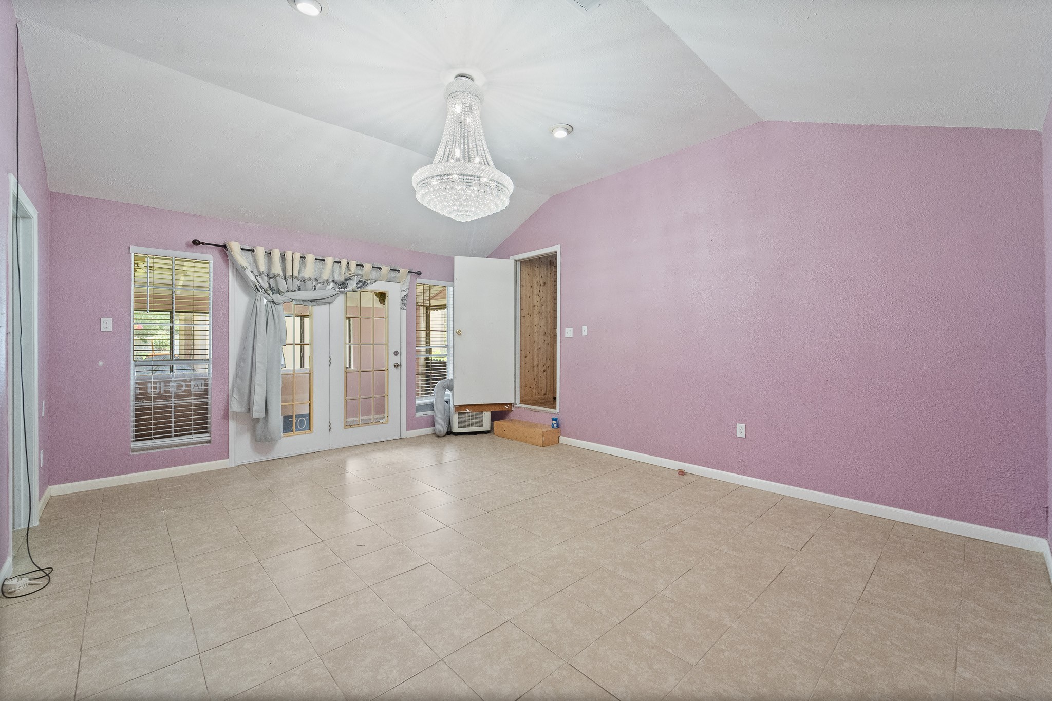 401 Lee Avenue Property Photo 32