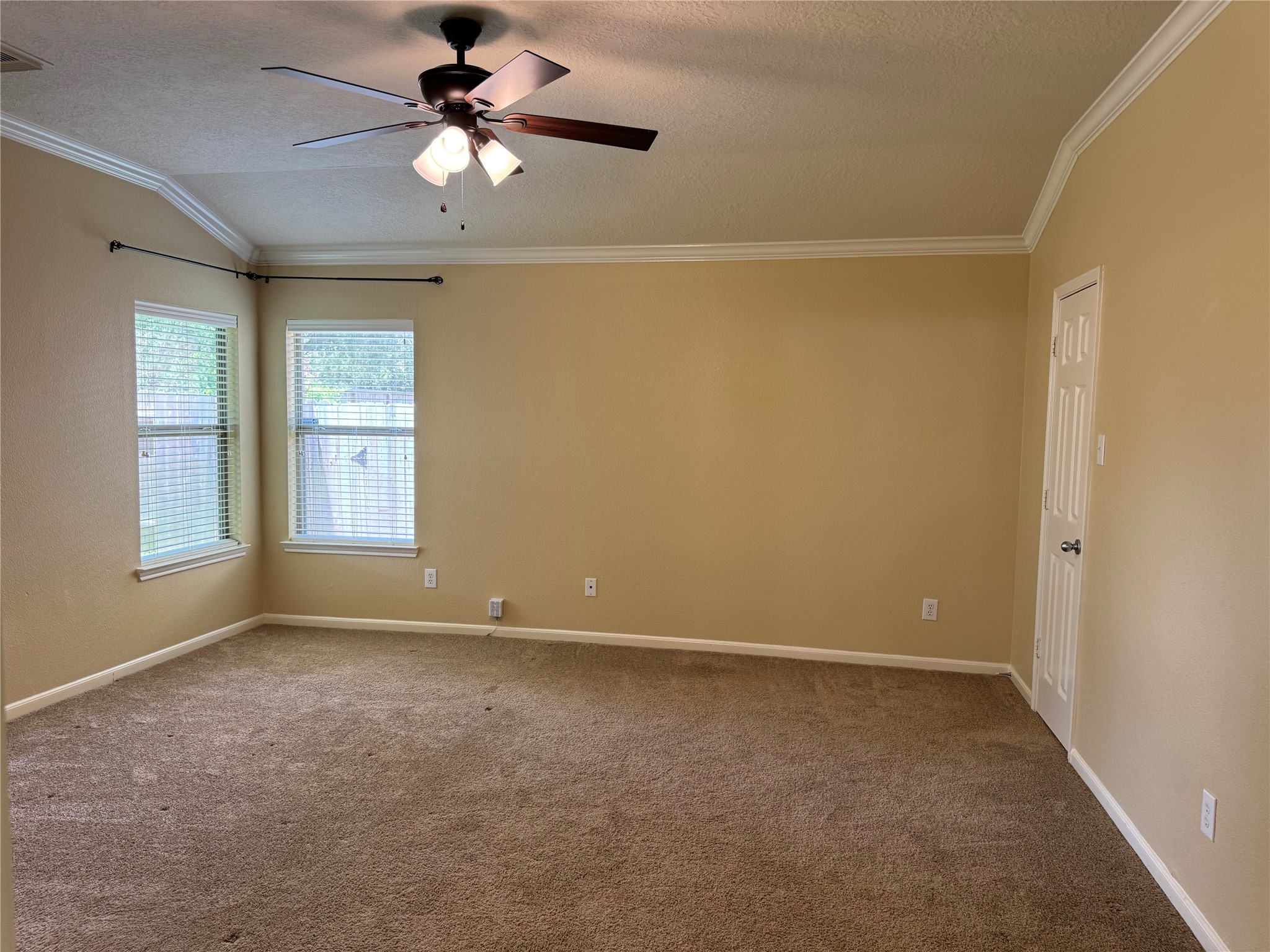 21307 Springbrook Hollow Court Property Photo 13