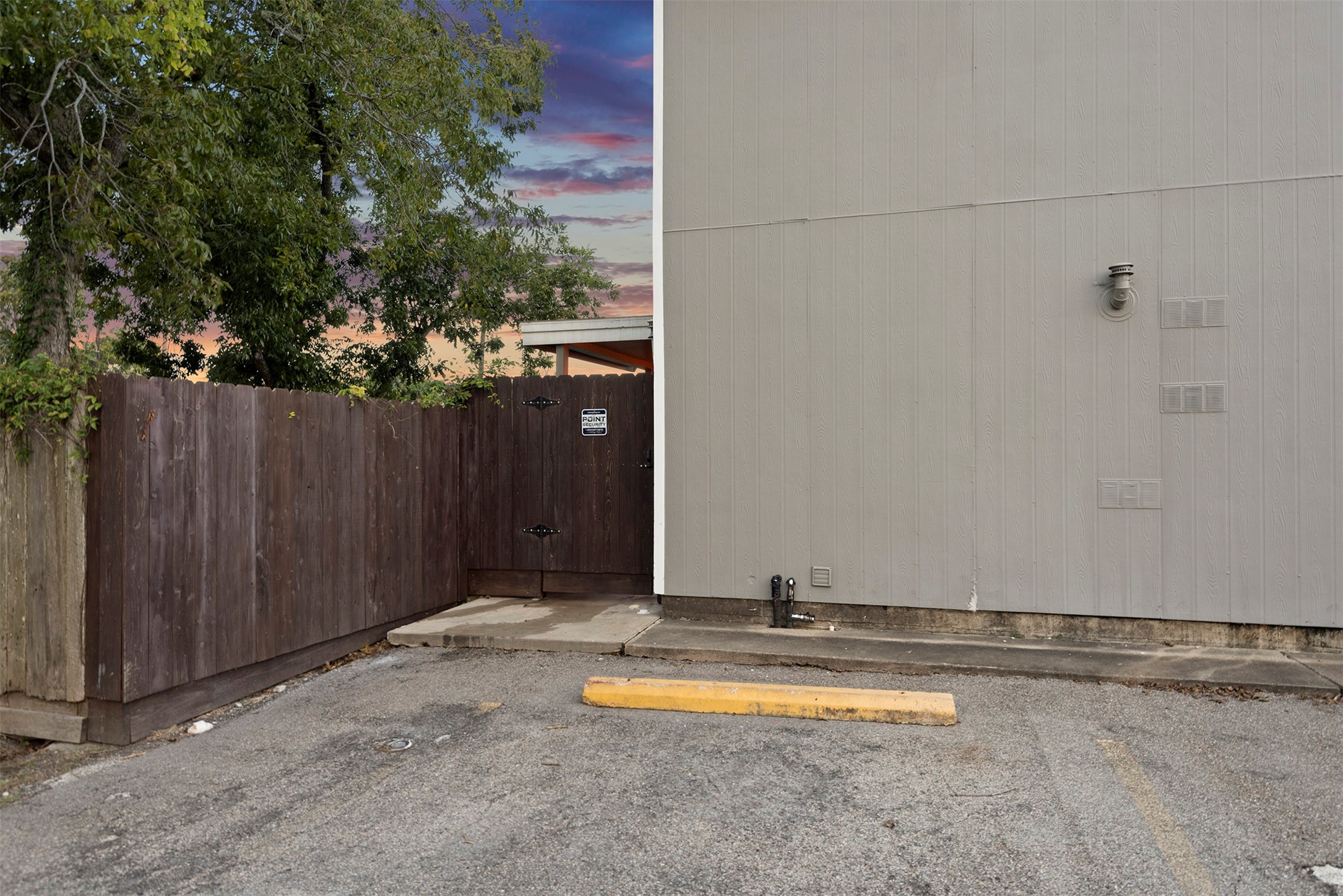 114 Grand Avenue Property Photo 25