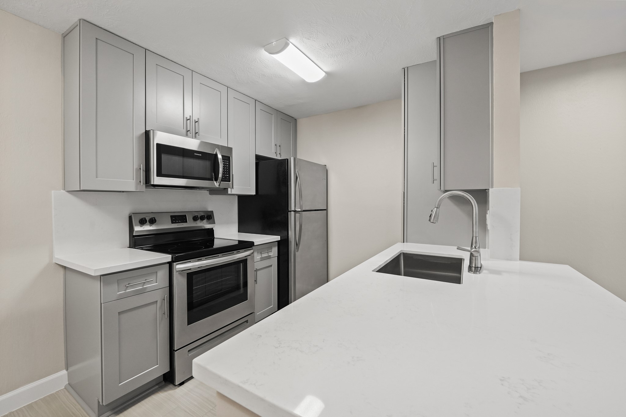 1223 Augusta Drive 21 Property Photo 5