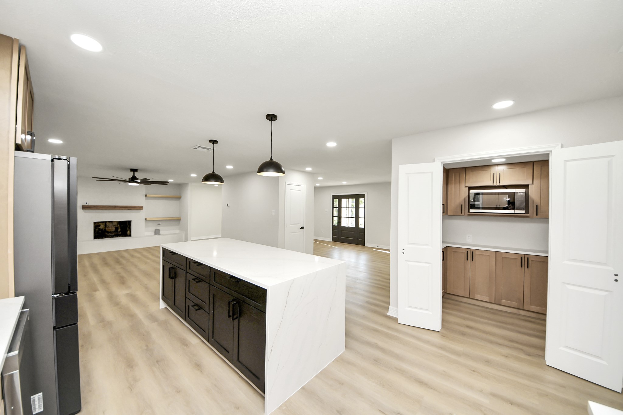 10806 Olympia Drive Property Photo 1