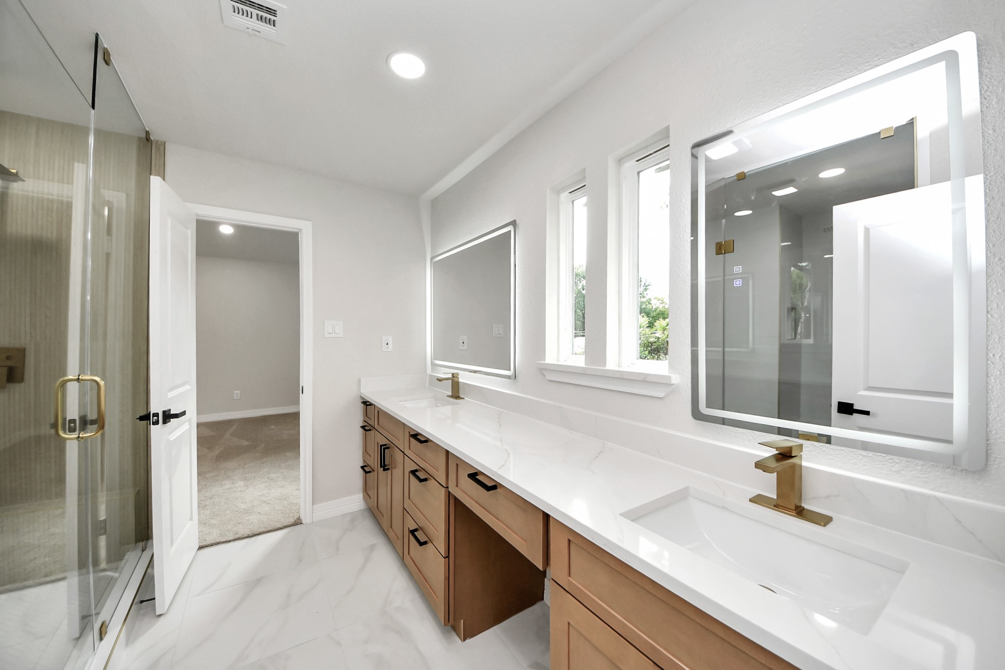 10806 Olympia Drive Property Photo 39