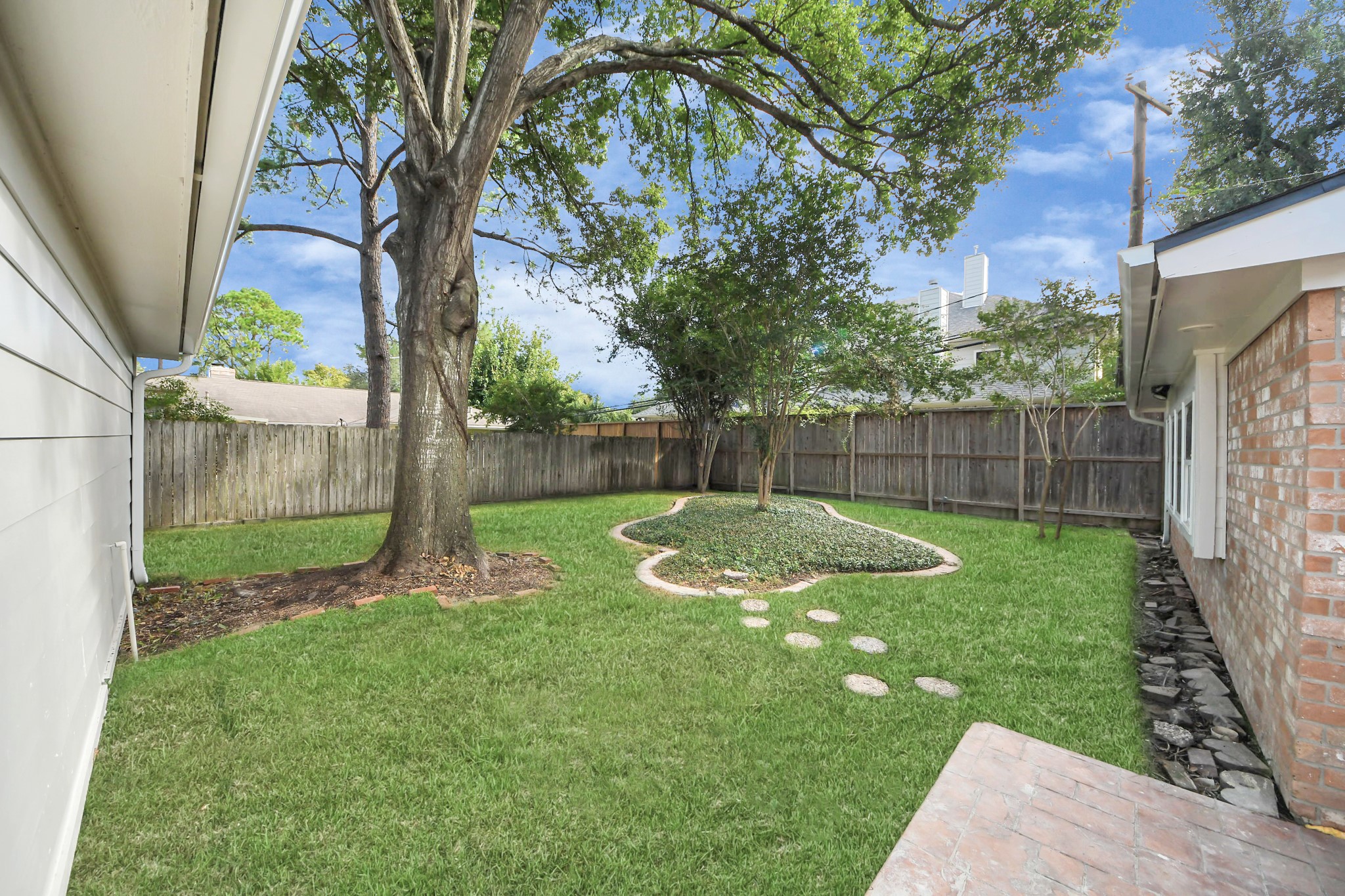 10806 Olympia Drive Property Photo 46