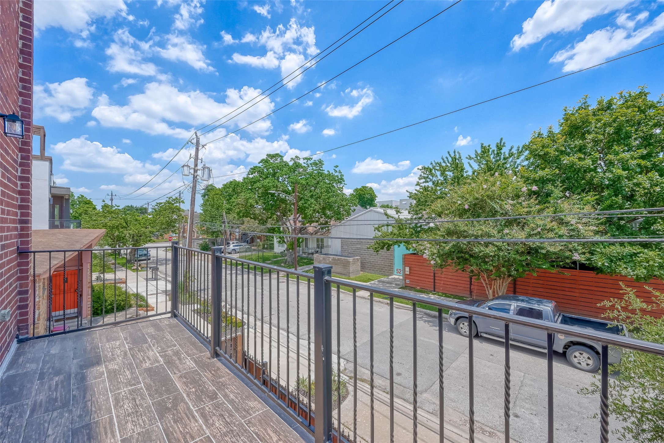 1739 Oakdale Street Property Photo 49