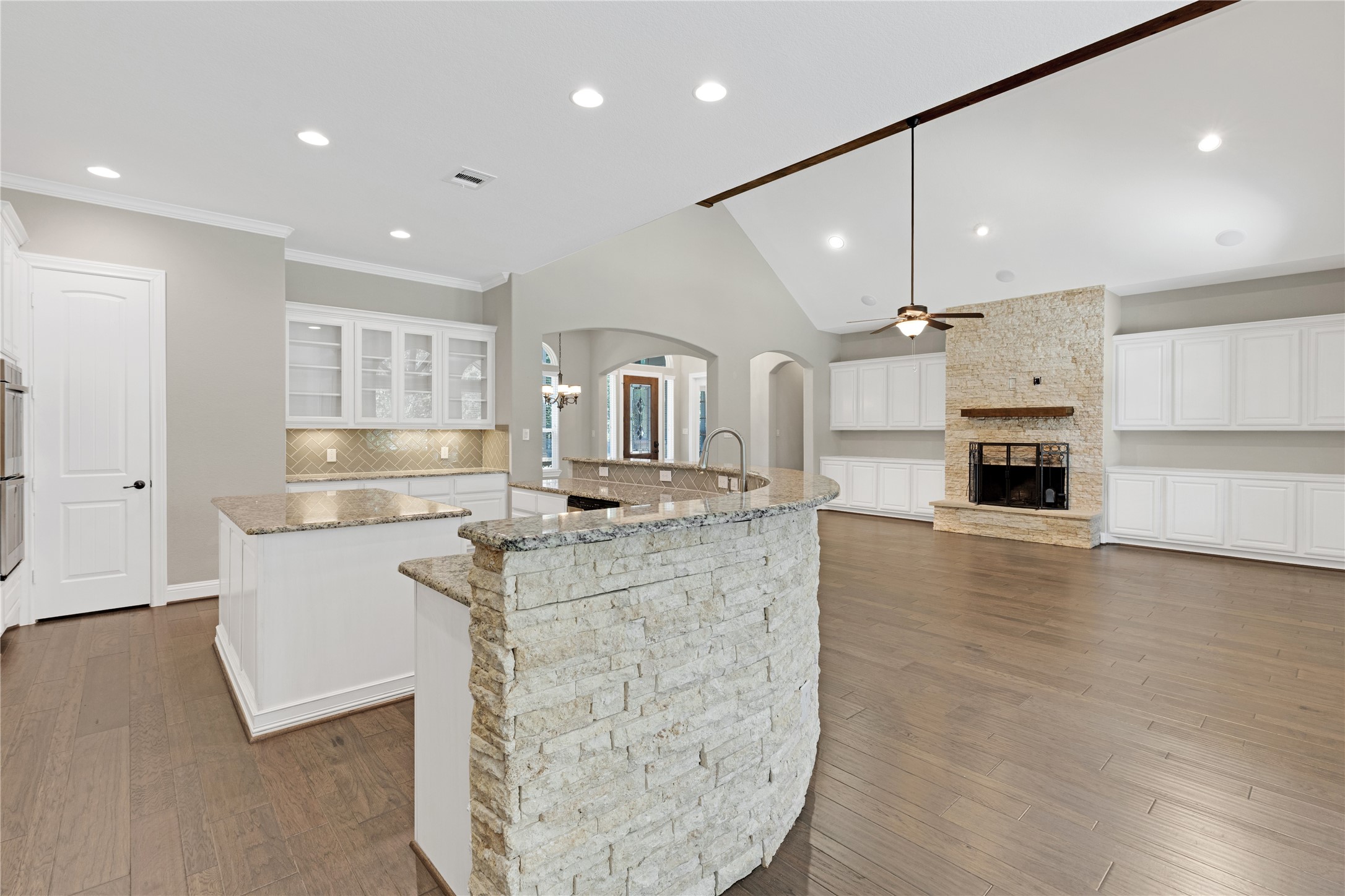 28116 Chuckwagon Trail Property Photo 15