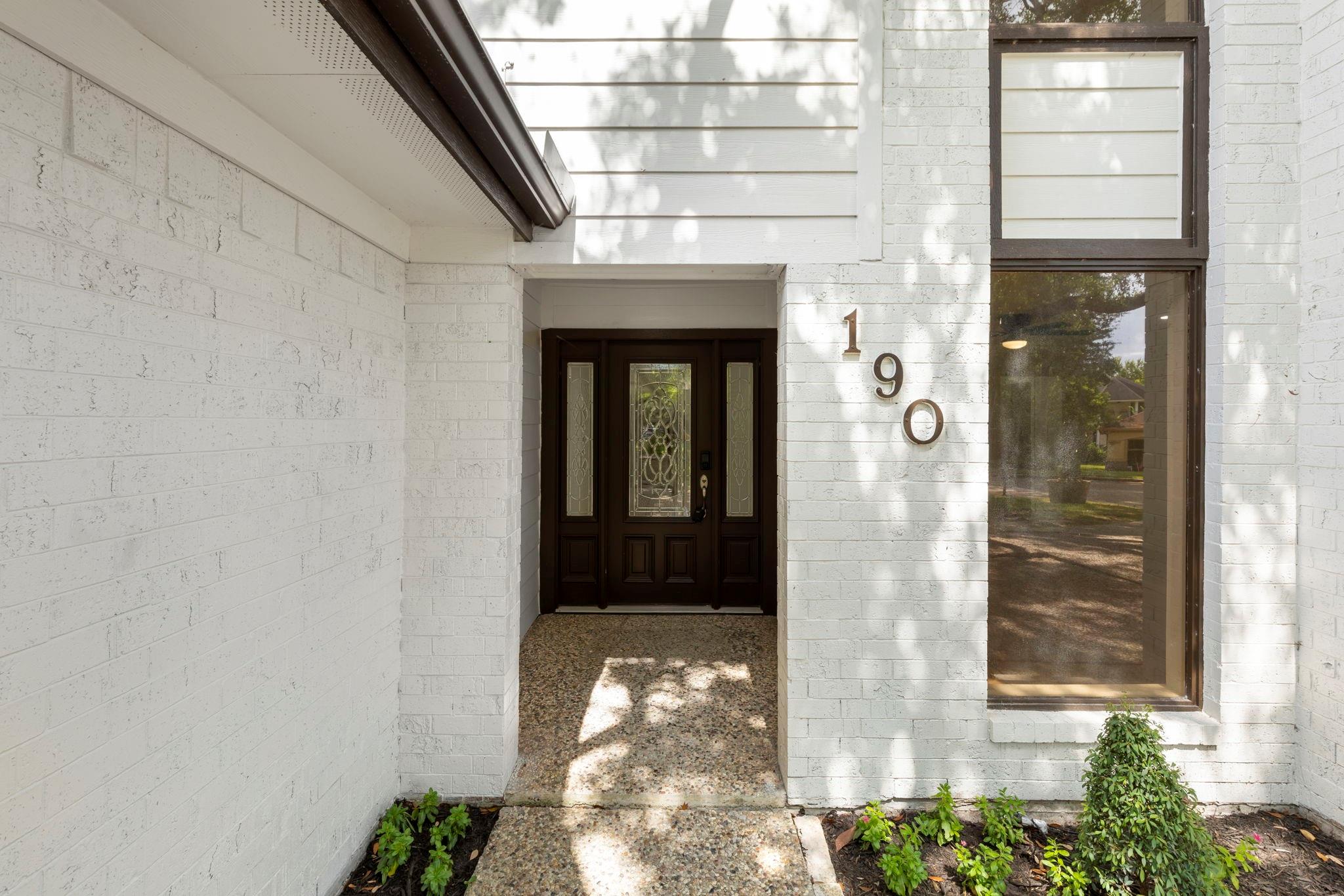 190 Dawns Edge Drive Property Photo 3
