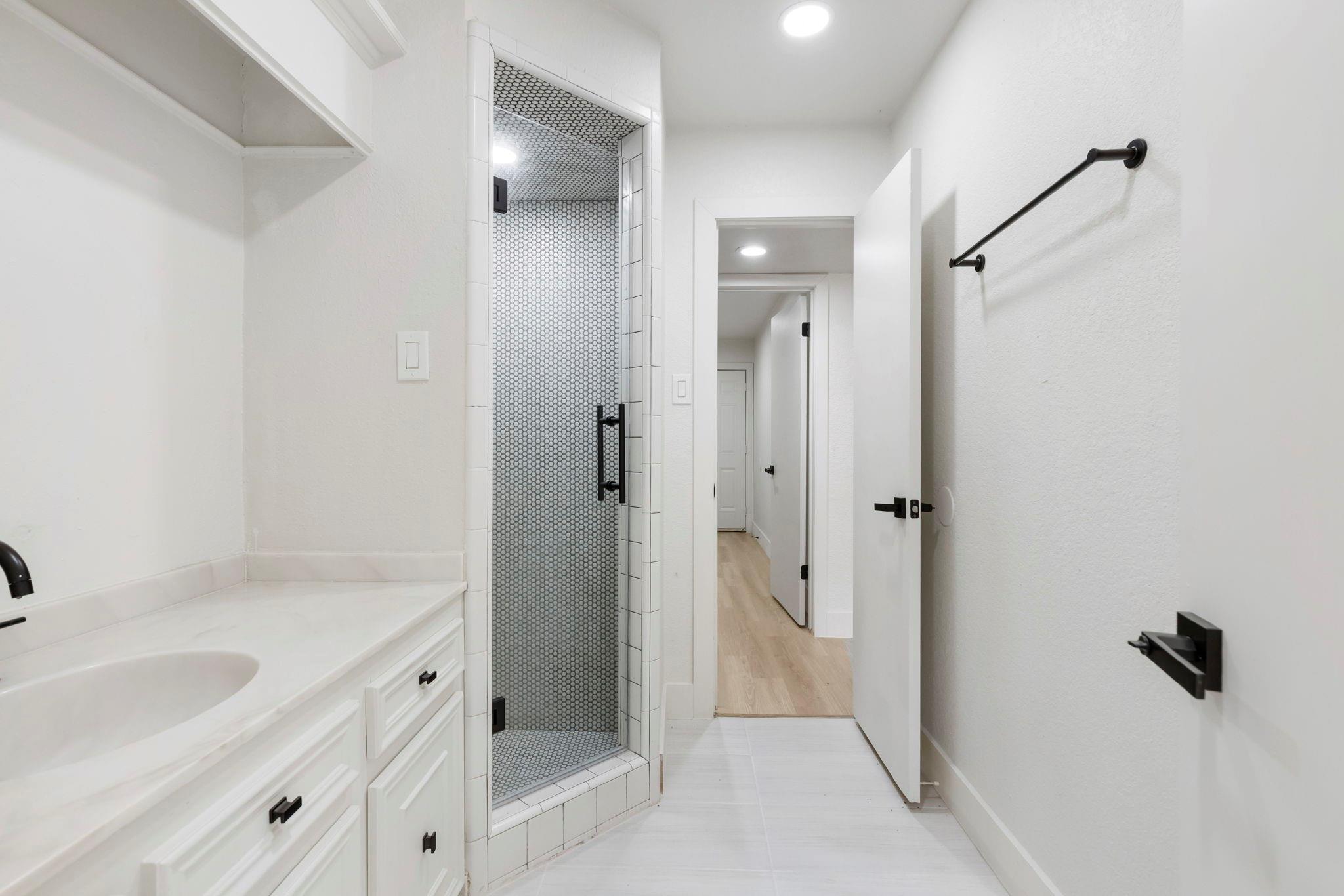 190 Dawns Edge Drive Property Photo 13