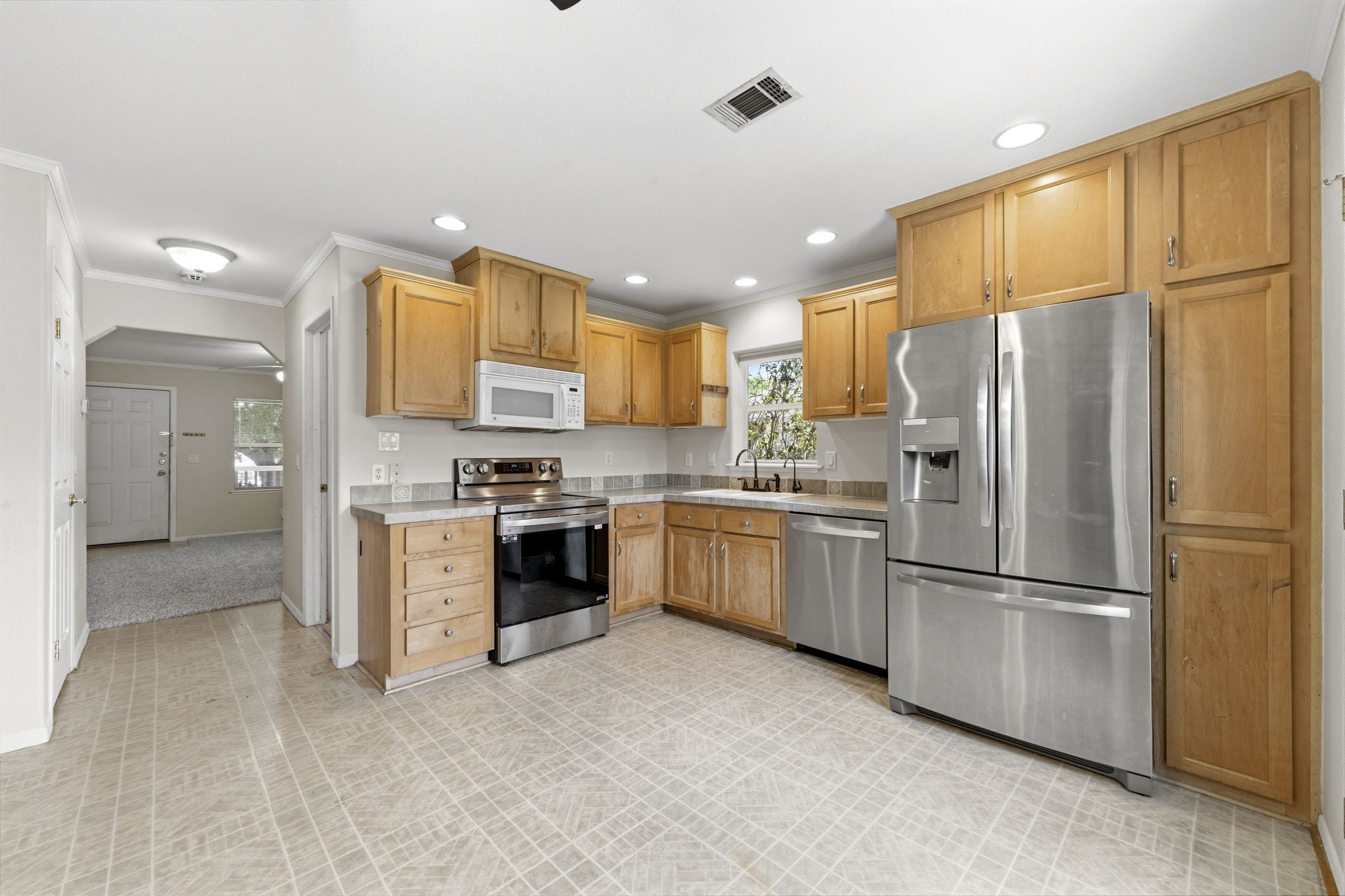 21403 Sweet Grass Lane Property Photo 15