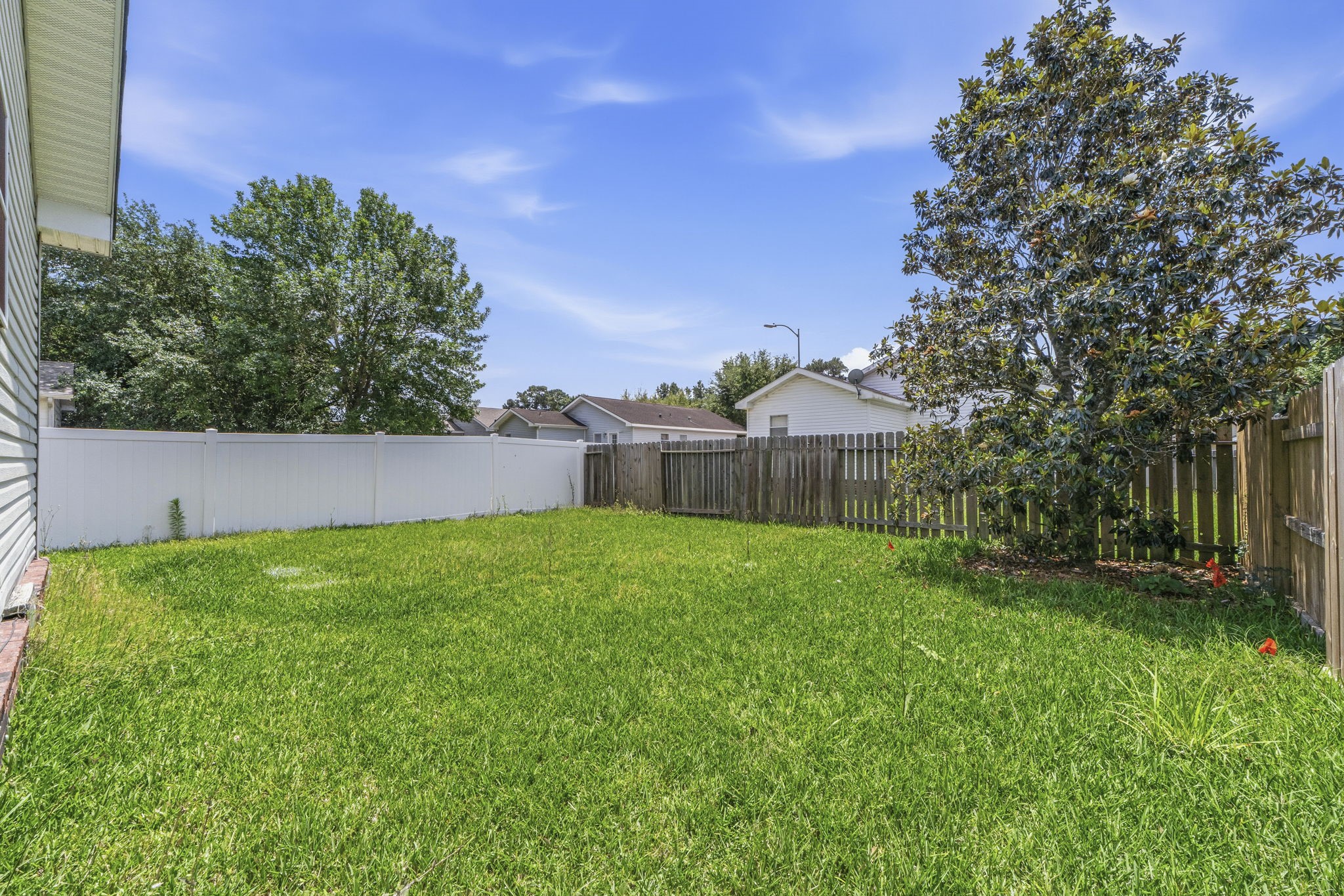 21403 Sweet Grass Lane Property Photo 25