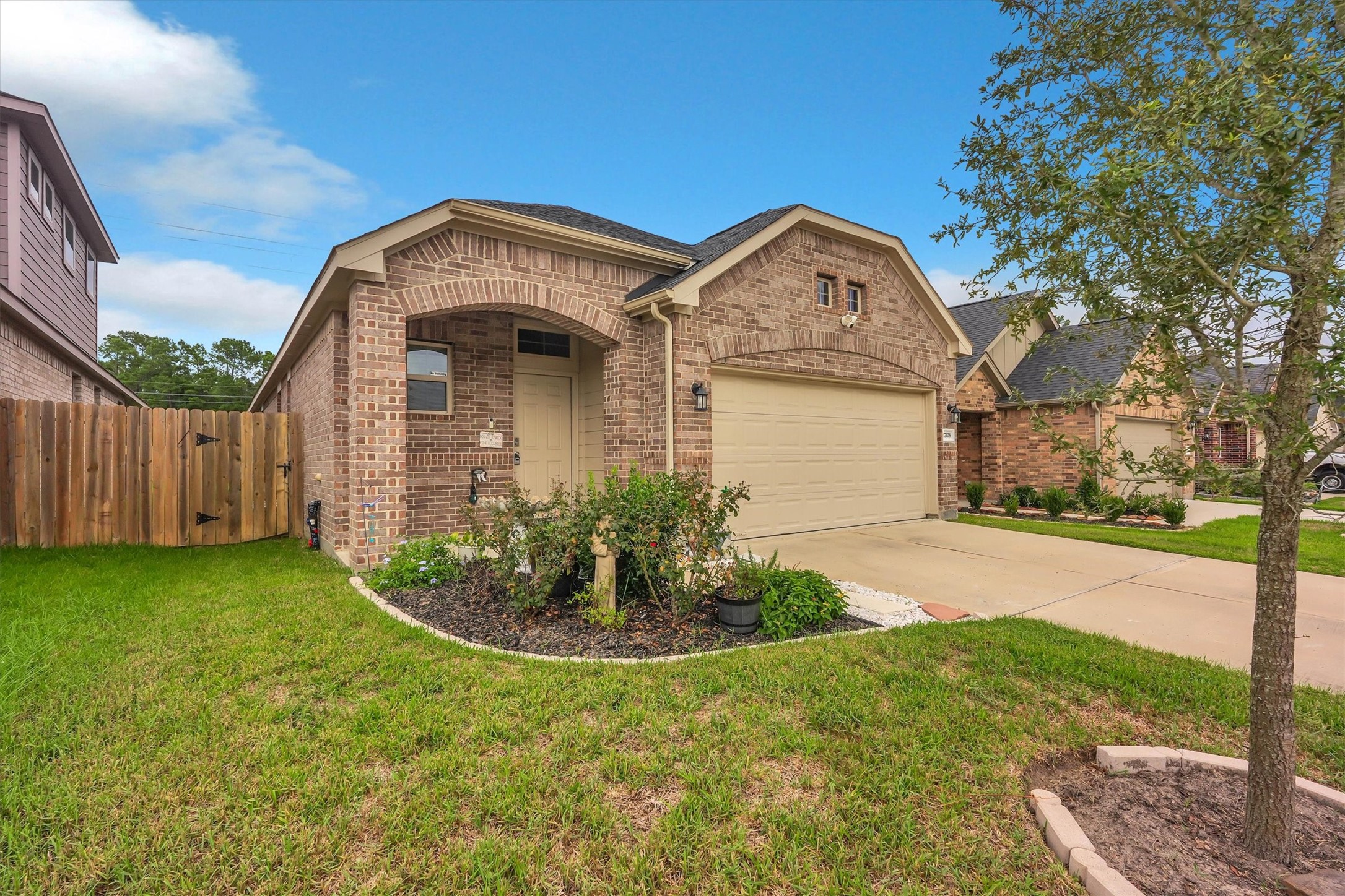 27126 Grey Fox Run Property Photo 2