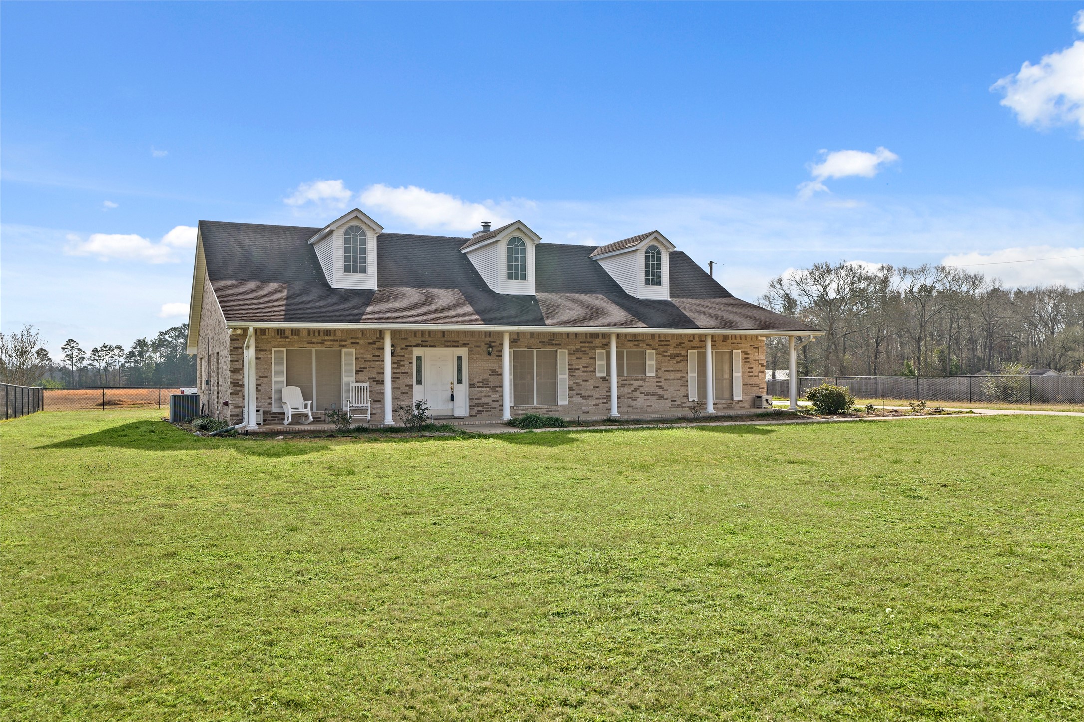 15953 1st Street Property Photo 1