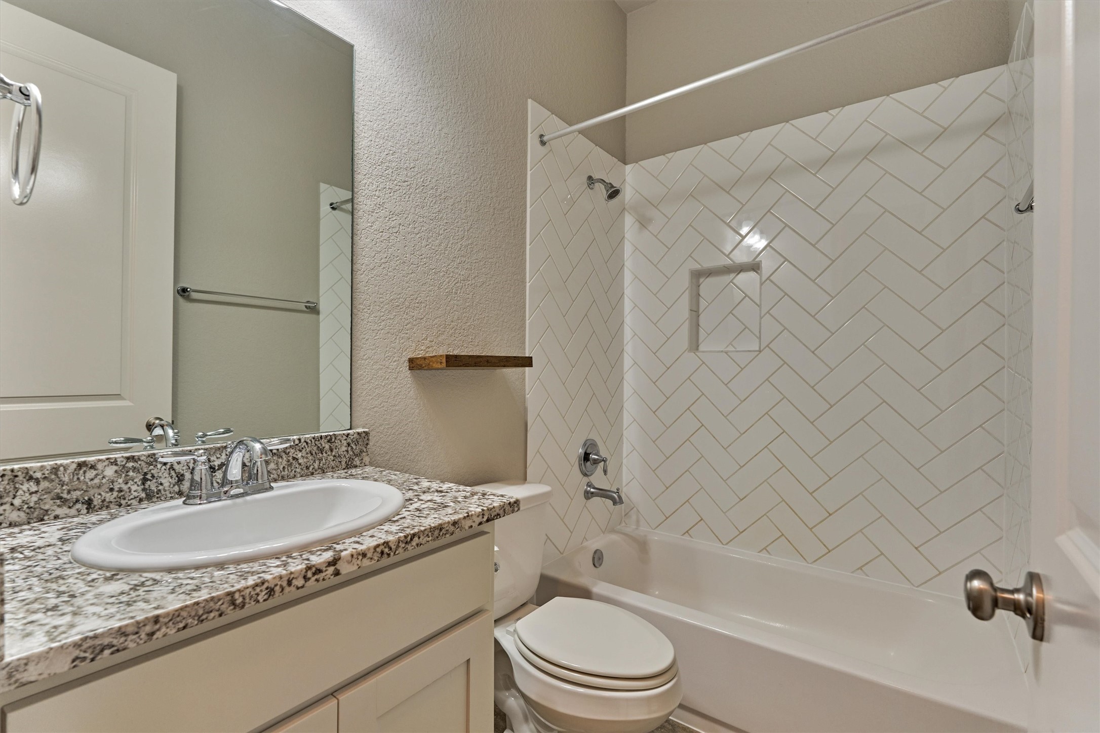 125 Pilazzo Street Property Photo 27