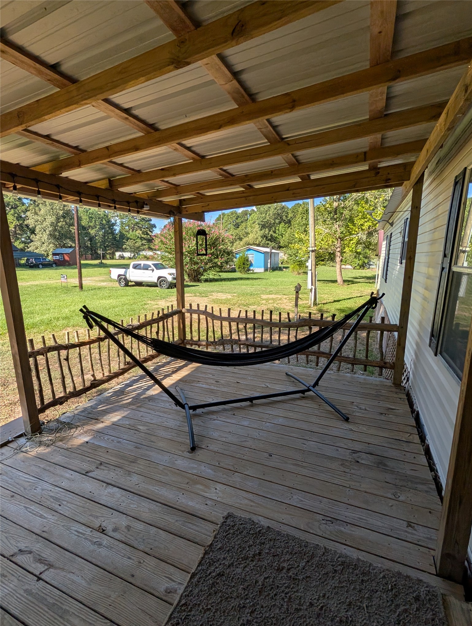 346 Lakeside Circle Property Photo 14