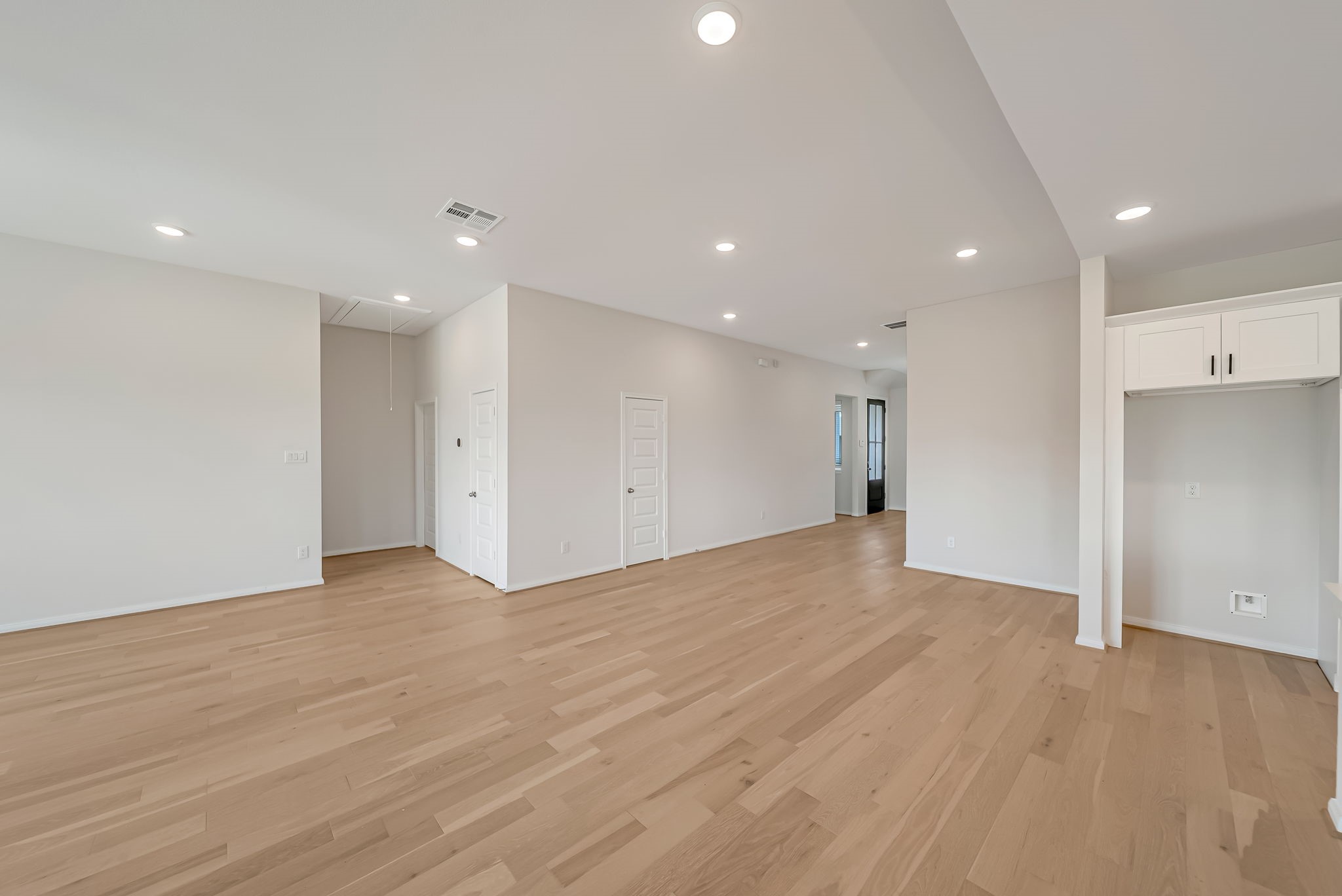 20637 Dynamic Court Property Photo 4