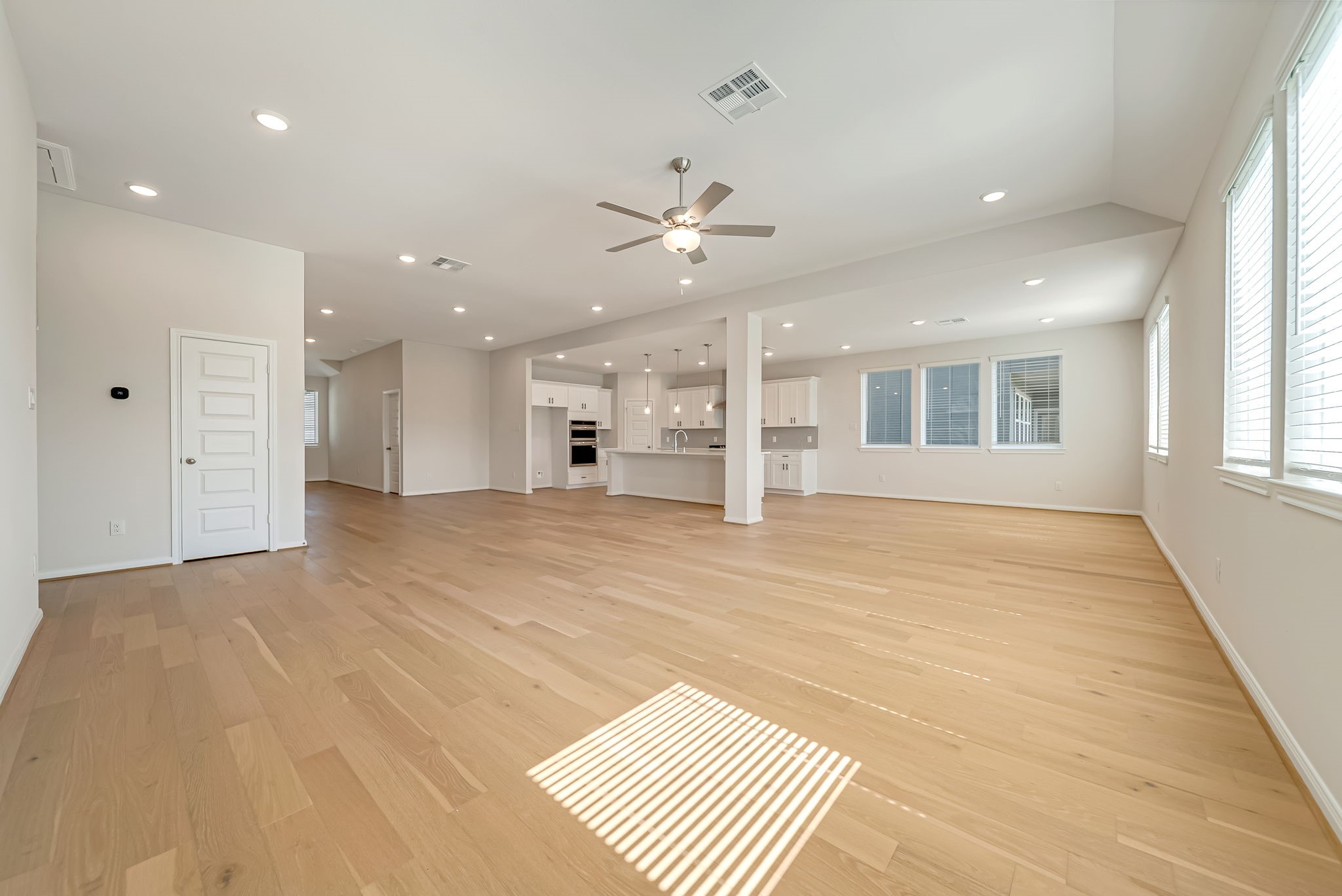 20637 Dynamic Court Property Photo 5
