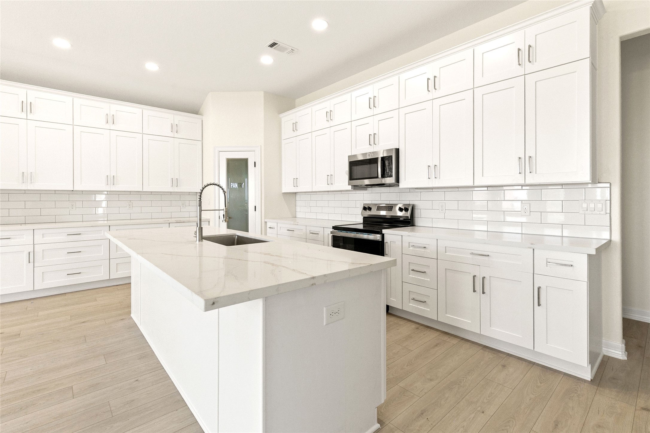 4415 Bluewater Highway Property Photo 8