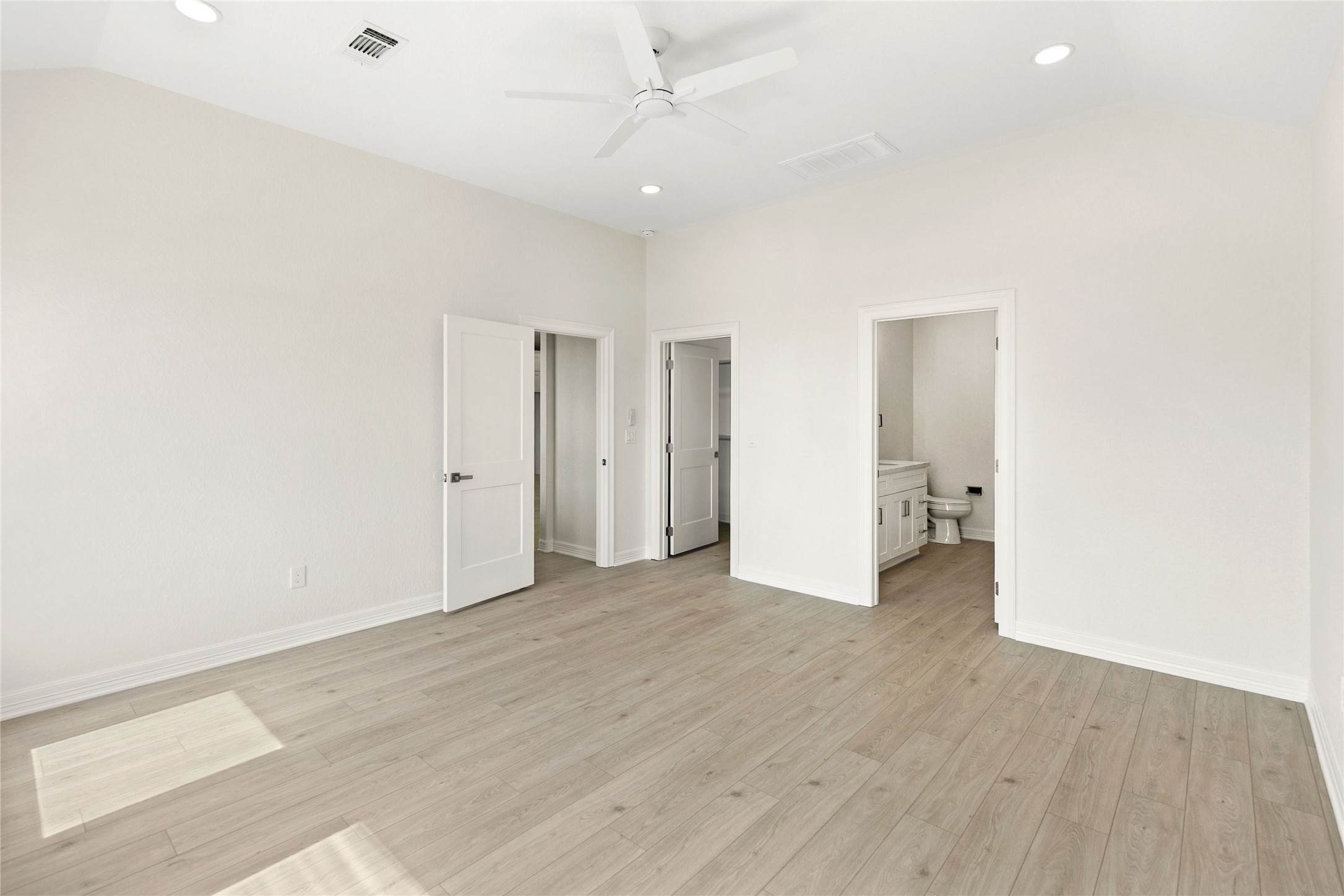 4415 Bluewater Highway Property Photo 14