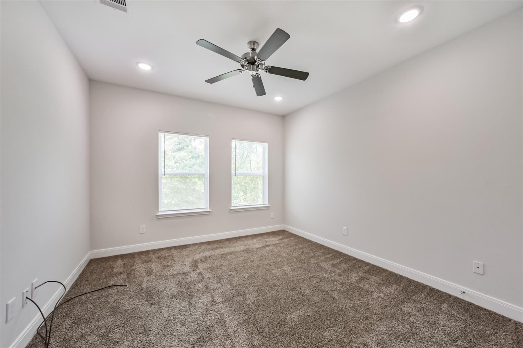 5604 Eastland Street, Houston Tx 77028 Property Photo 16