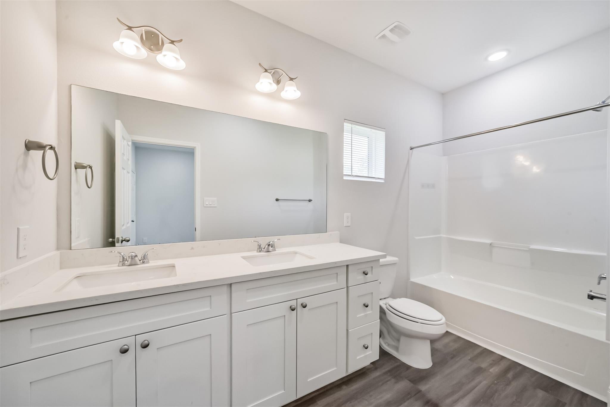 5604 Eastland Street, Houston Tx 77028 Property Photo 18