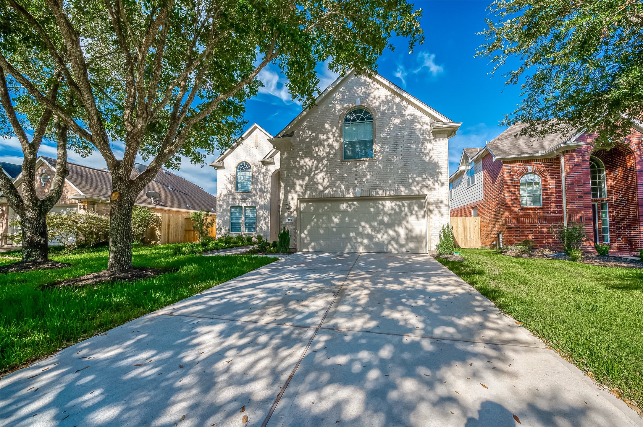 1202 Ivory Meadow Lane Property Photo 5