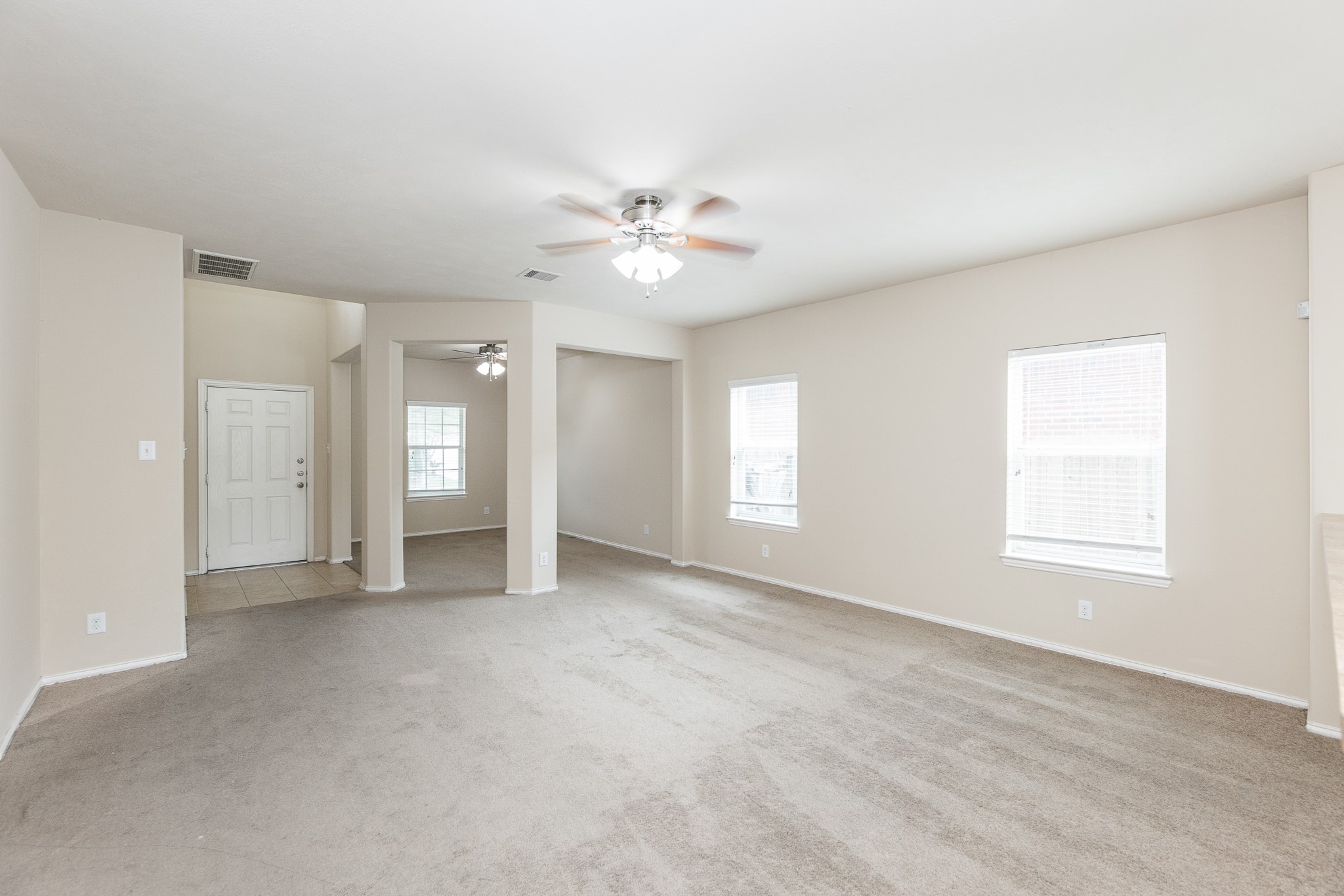 6138 Sierra Springs Lane Property Photo 9