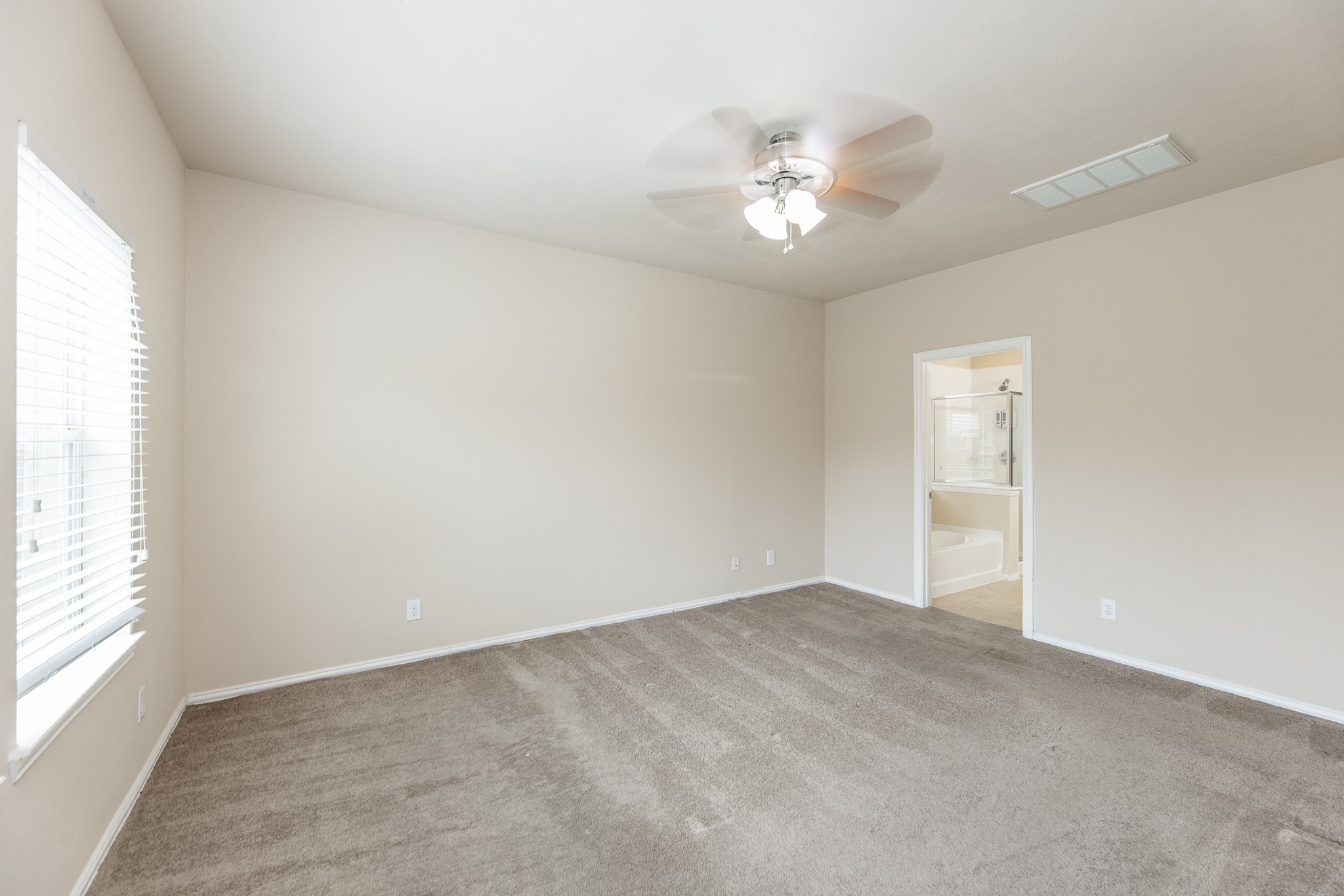 6138 Sierra Springs Lane Property Photo 15