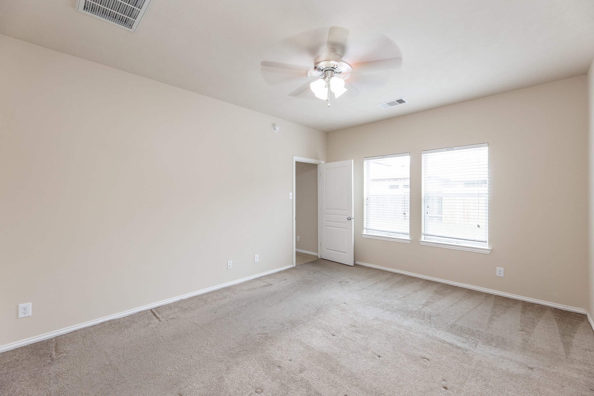 6138 Sierra Springs Lane Property Photo 16